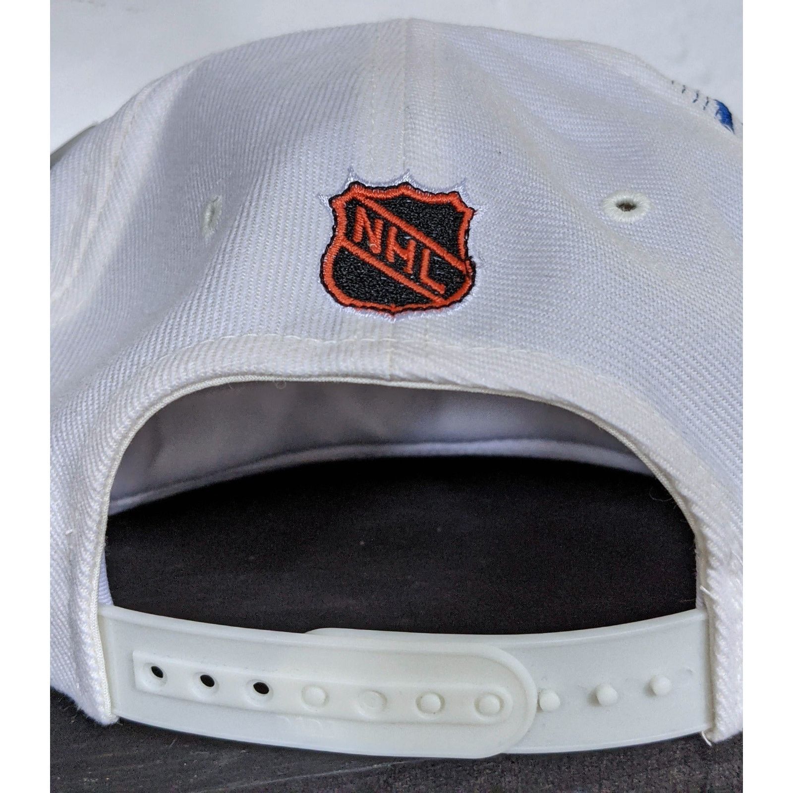 NHL × Sports Specialties NEW Montreal Canadiens 90s LASER snapback NHL hockey vintage Size ONE SIZE - 6 Thumbnail