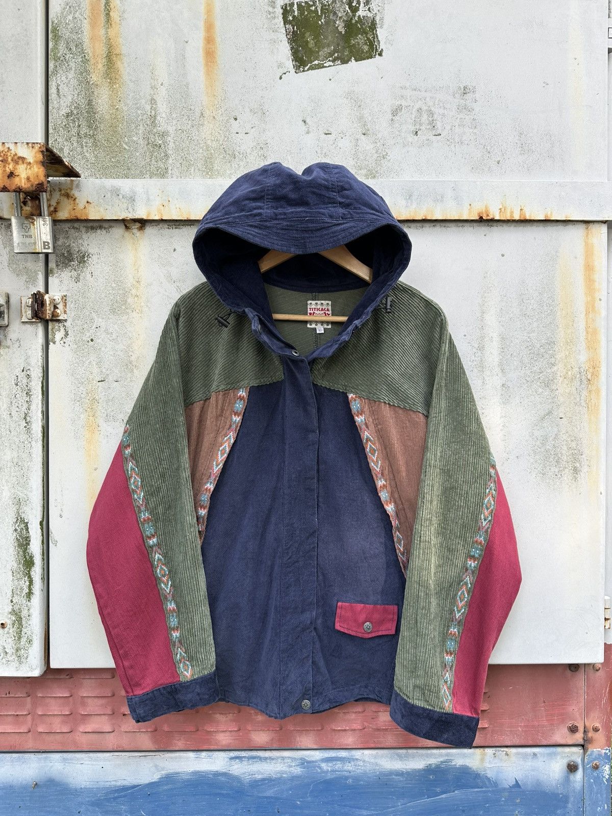Japanese Brand 👹Titicaca Quilted Colorblock Corduroy Jacket Size US L / EU 52-54 / 3 - 2 Thumbnail