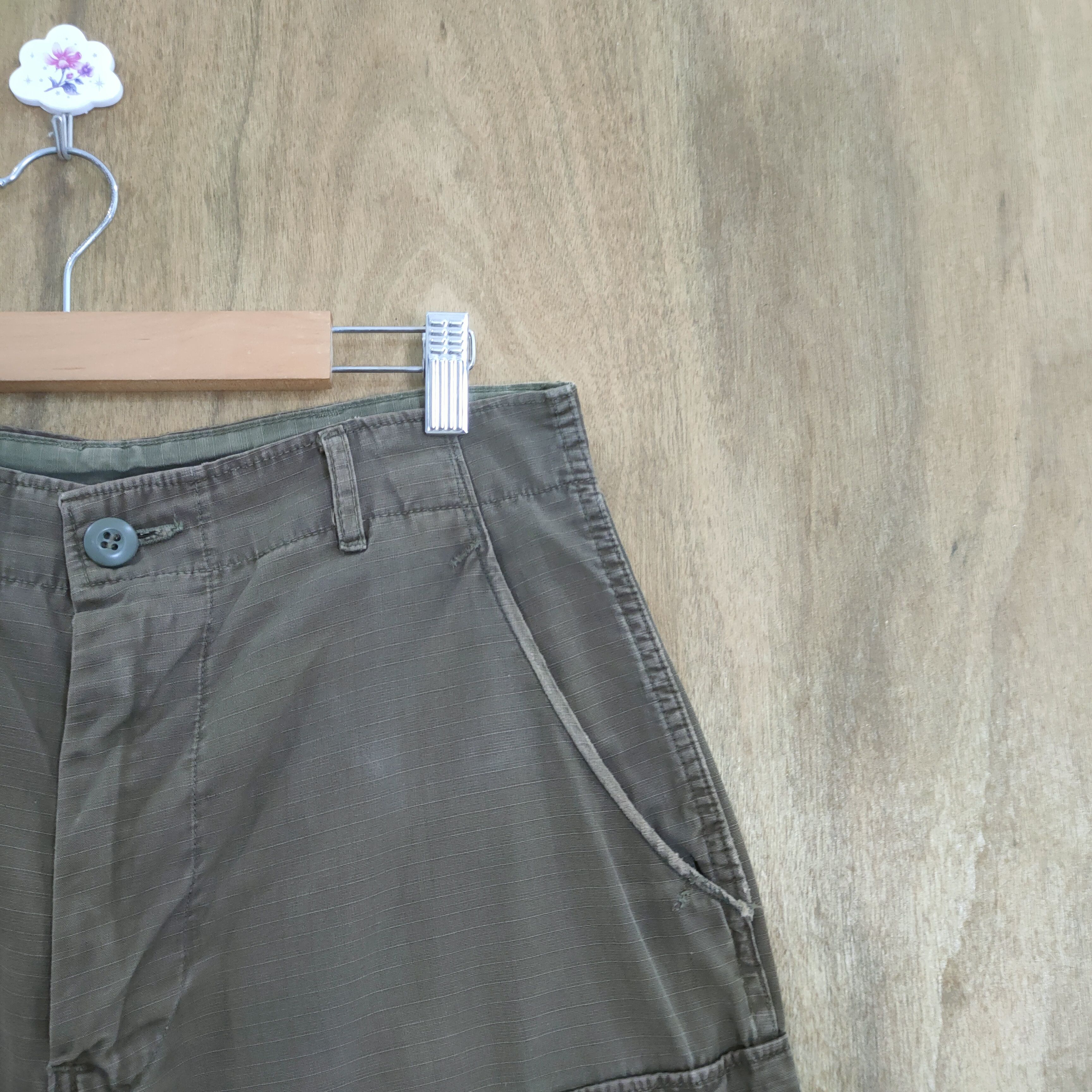 Japanese Brand VINTAGE MILITARY BROWN FADED CARGO PANTS Size US 30 / EU 46 - 6 Thumbnail