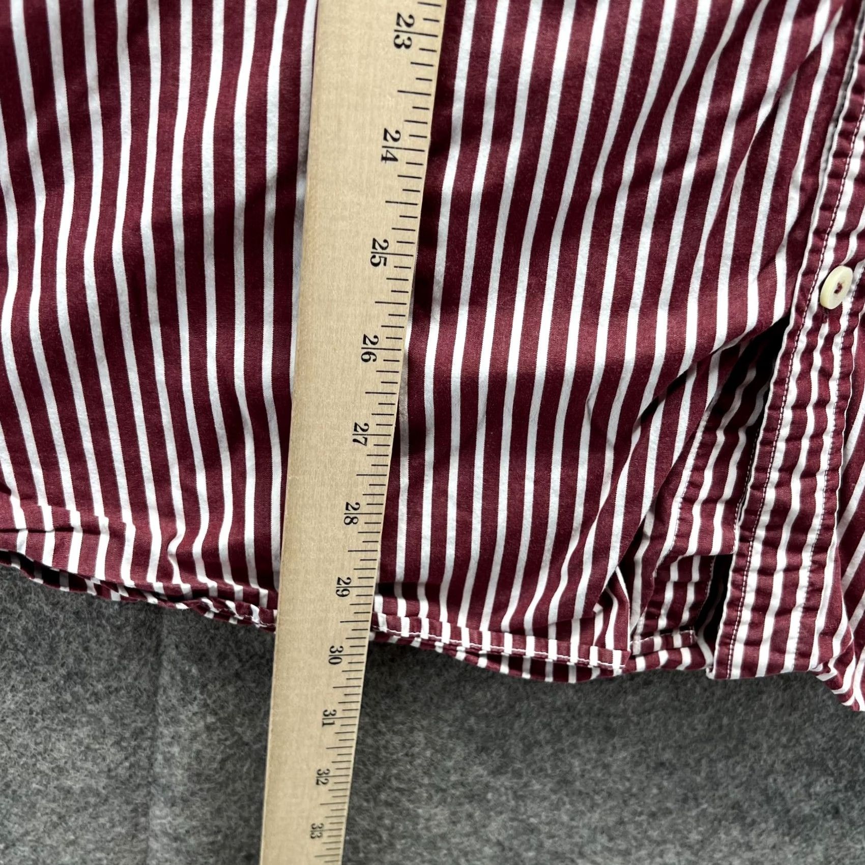 American Eagle Outfitters VINTAGE American Eagle Outfitters Shirt Men XL Red White Stripes Oxford Pocket Button-Down Collared Long Sleeve Size US XL / EU 56 / 4 - 5 Thumbnail