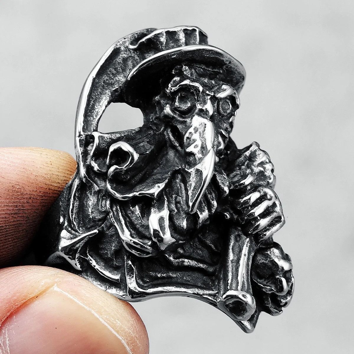 Jewelry Raven Scythe Skull Ring Streetwear Jewelry Fashion Gift Size ONE SIZE - 4 Thumbnail