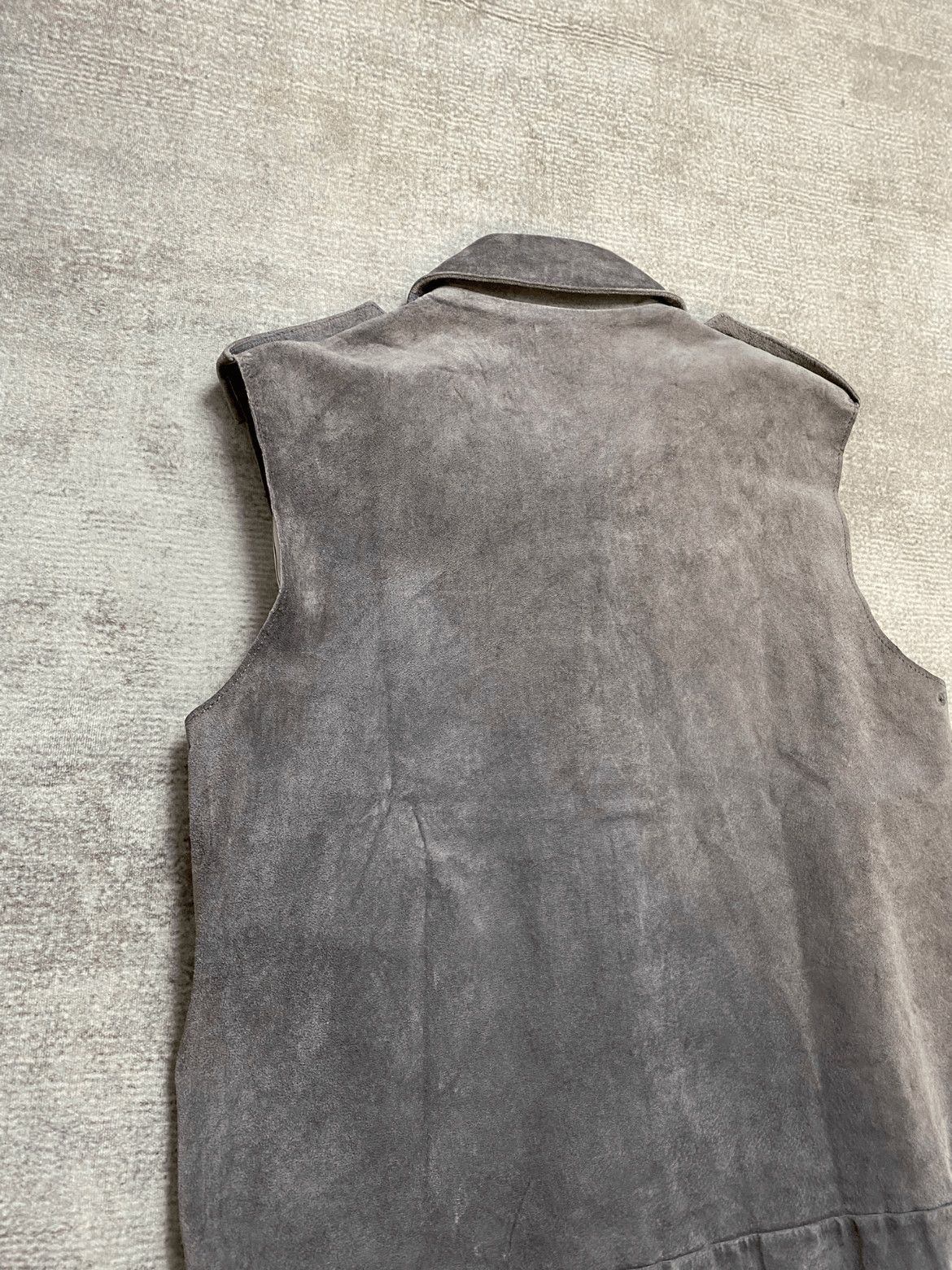 Number (N)ine Sz 2 Number Nine Suede Inside Silk Vest Size US M / EU 48-50 / 2 - 8 Thumbnail