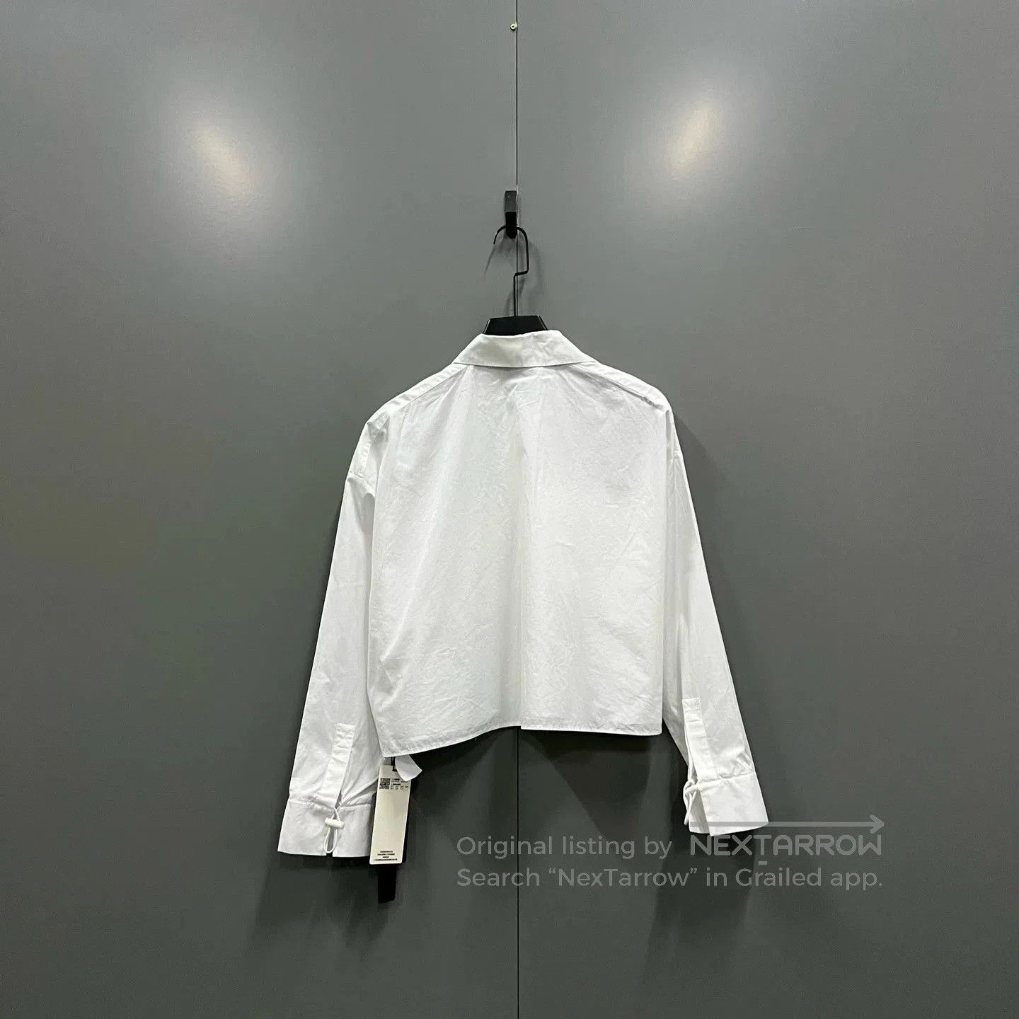 Fendi FENDI White Cropped Long-Sleeve Shirt. Size S / US 4 / IT 40 - 4 Thumbnail