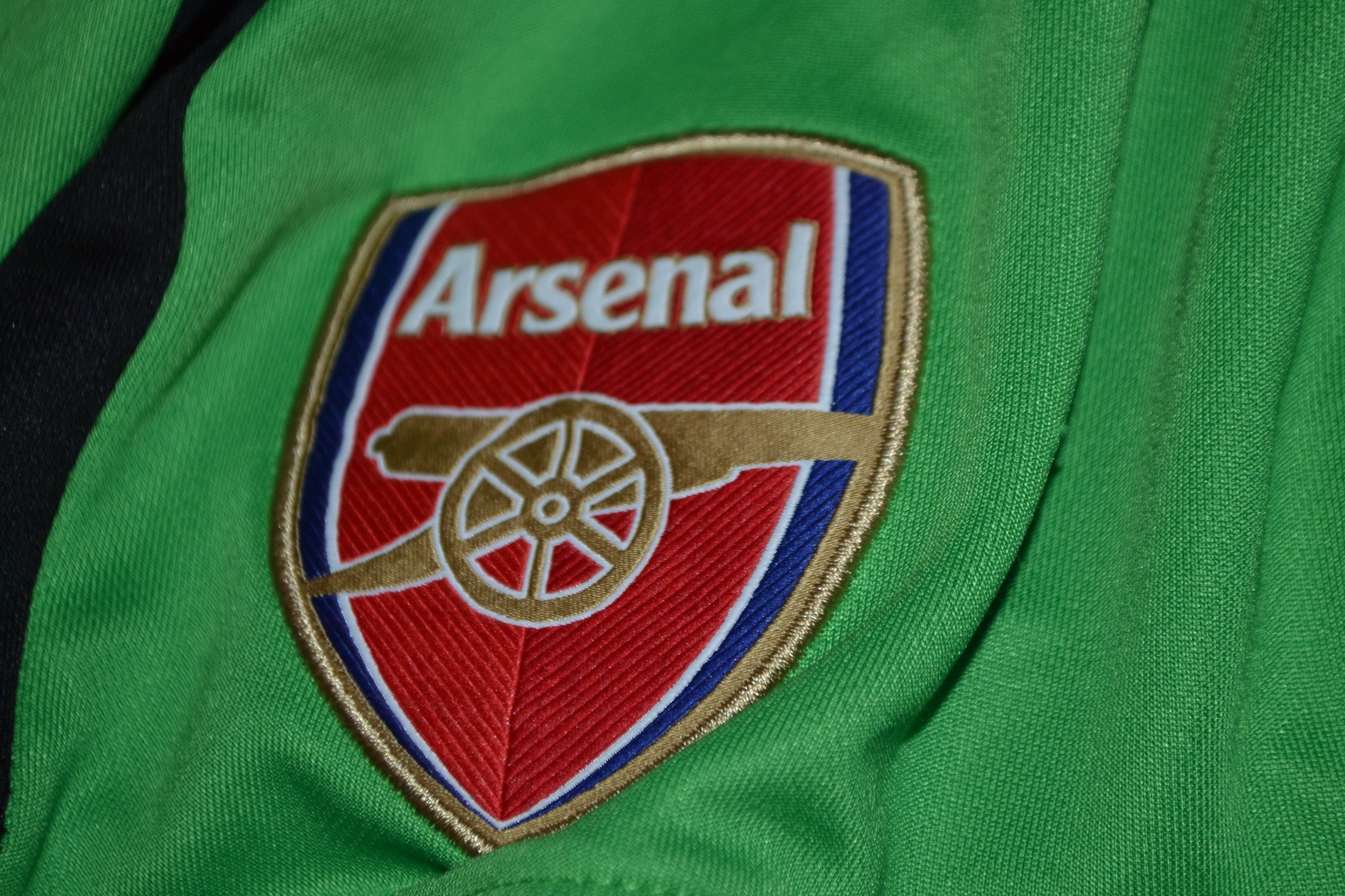 Puma Arsenal London Goalkeeper Football Shorts 2015 2016 Soccer Size US 34 / EU 50 - 6 Thumbnail