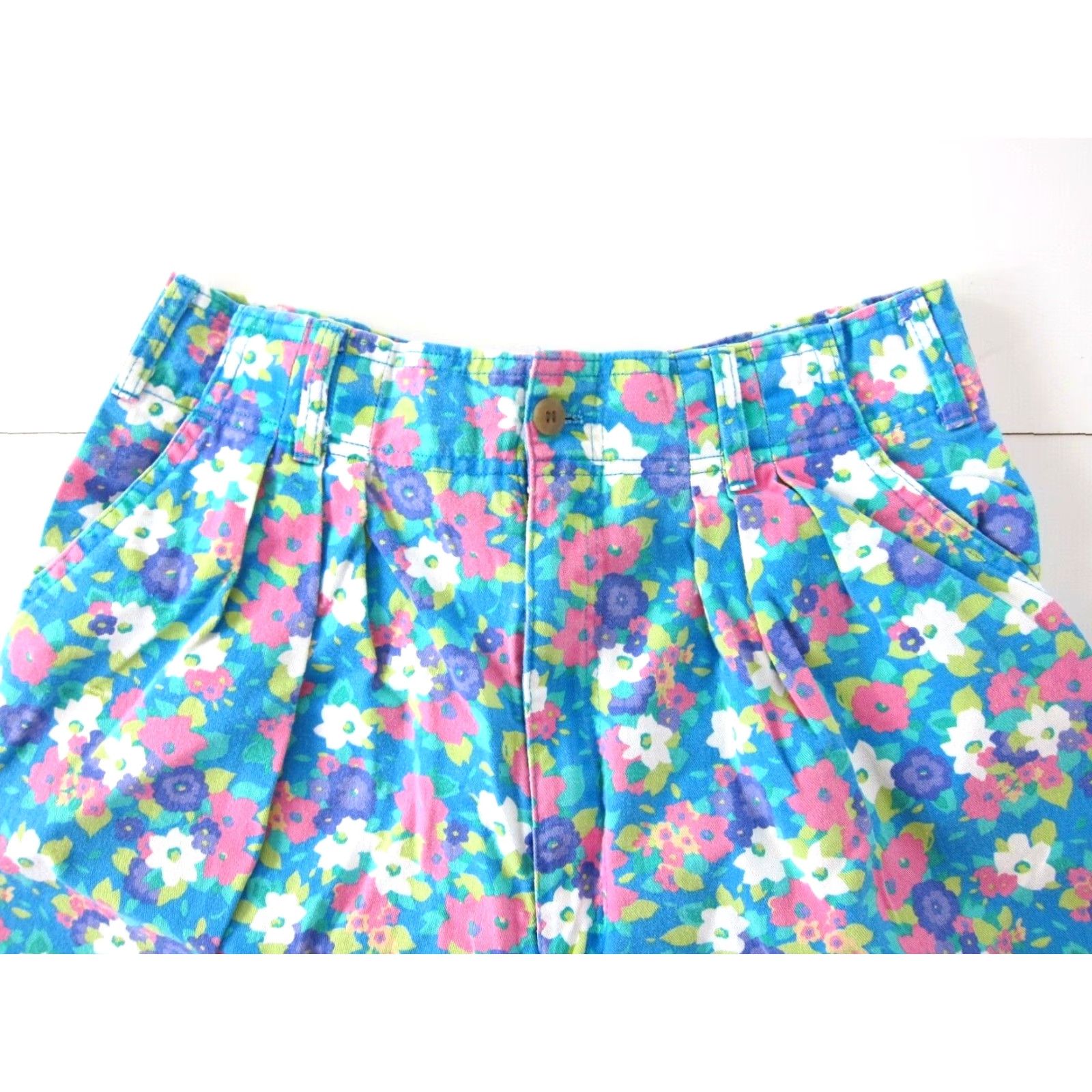 Vintage VINTAGE Hunt Club Bermuda Shorts Women L/12 Floral Rise High Pocket 14" Inseam 30" Waist 42" Hip Blue Pink Green Cotton 80s 90s Floral Womens Size 34" / US 12 / IT 48 - 4 Thumbnail