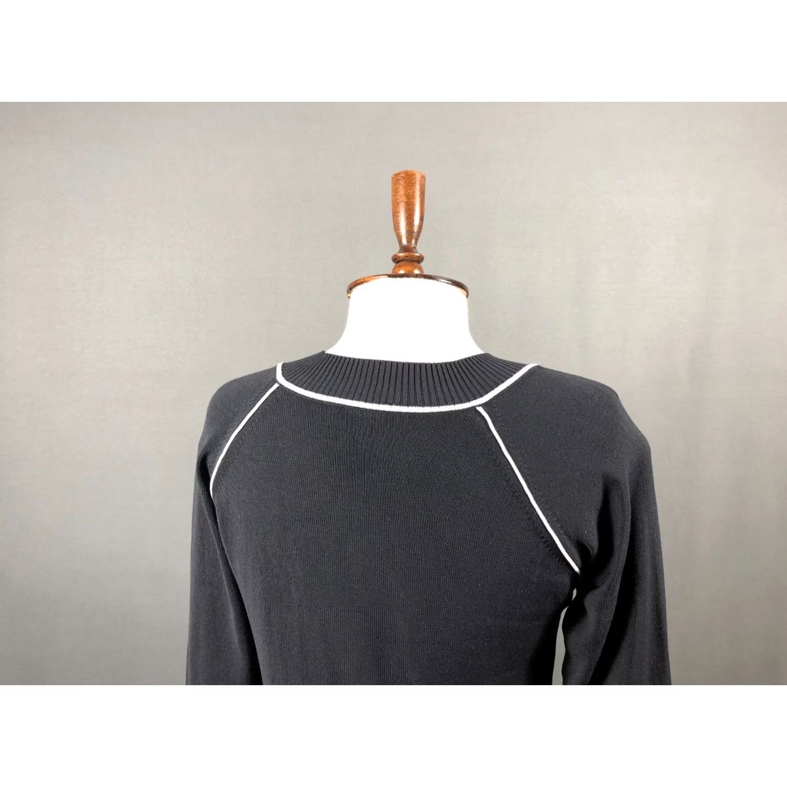 Versace Versace Sport Pullover Women M Black Cotton Jersey V-Neck Knit Long Sleeve Sweater Regular Size Top Size M / US 6-8 / IT 42-44 - 4 Thumbnail