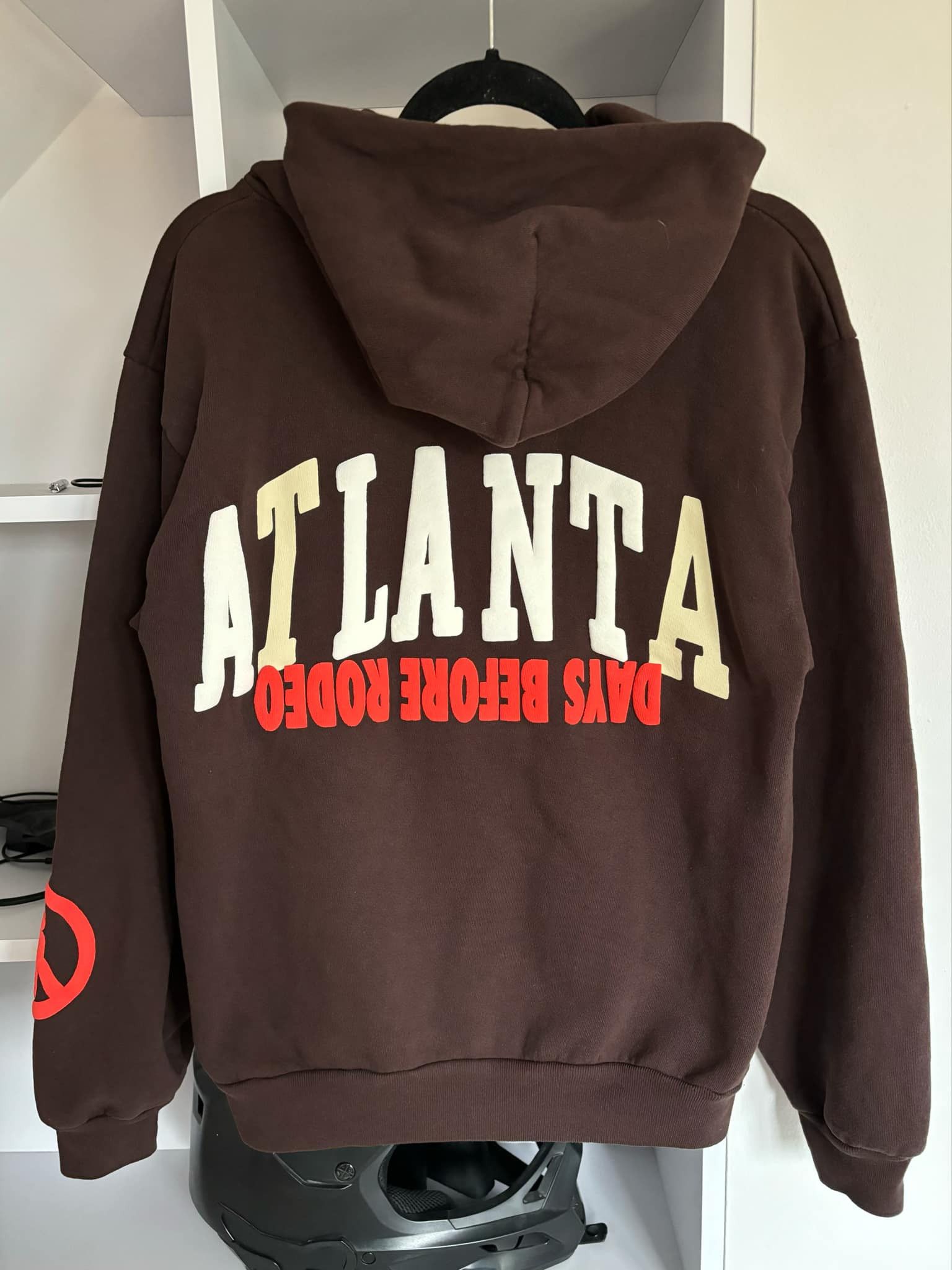 Travis Scott Travis Scott x Cactus Plant Flea Market "Free Thugger" Size US M / EU 48-50 / 2 - 2 Thumbnail