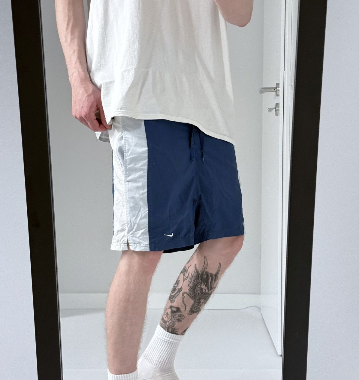 Nike Vintage Nike y2k wide buggy streetwear oversize track shorts Size US 30 / EU 46 - 5 Thumbnail