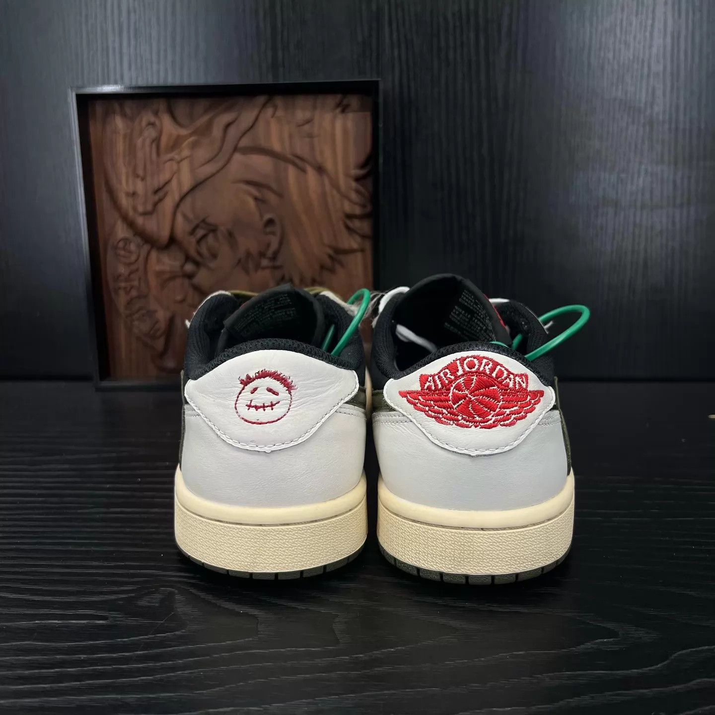 Nike AJ1 Low TS Olive Barbed Wire 5.0 40.5 with box Size US 7.5 / EU 40-41 - 5 Thumbnail