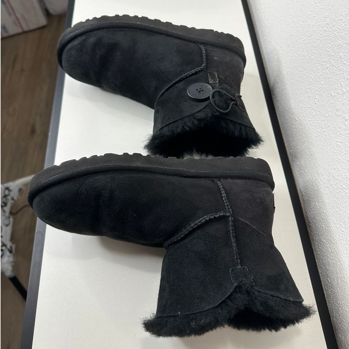 Ugg UGG Black Suede Furry Mini Bailey Button Ankle Boot 6 Size US 6 / IT 36 - 8 Thumbnail
