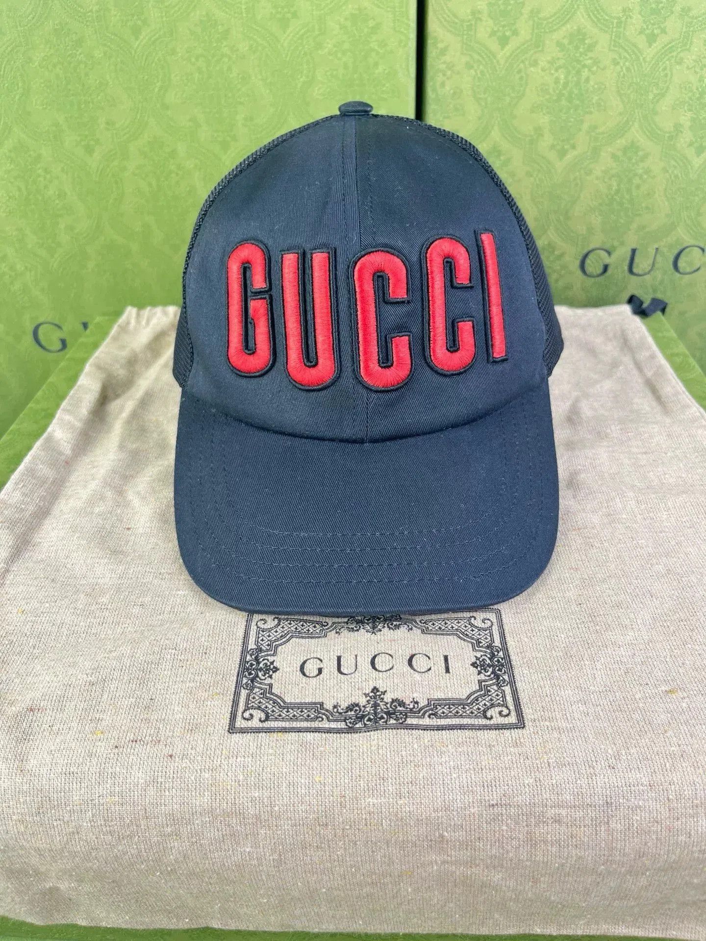 Gucci Gucci Black Unisex Hat. Size ONE SIZE - 1 Thumbnail