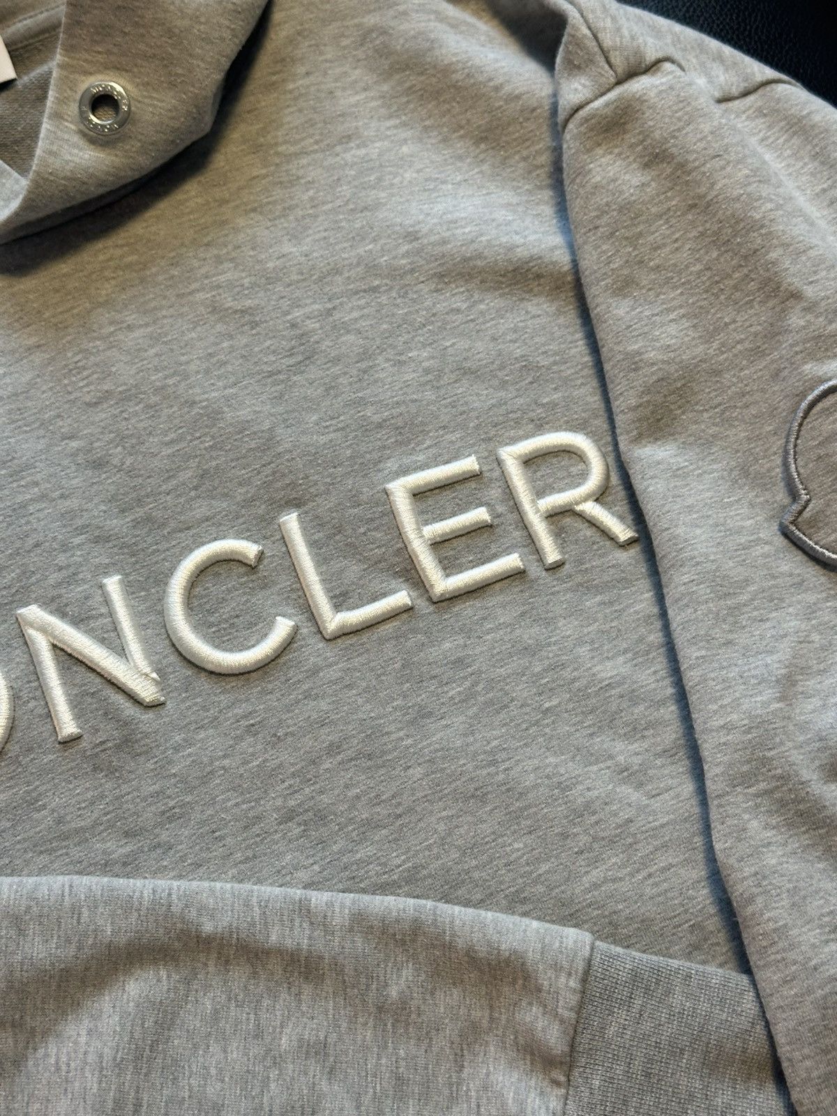 Moncler FELPA CON CAPPUCCIO HOODIE SWEATER Size US XXL / EU 58 / 5 - 4 Thumbnail