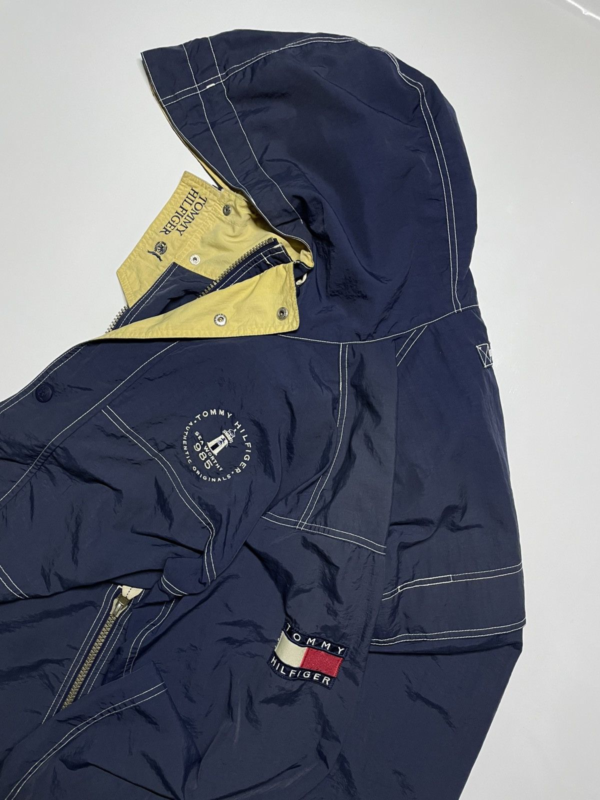 Tommy Hilfiger × Tommy Jeans × Vintage Tommy HiIfiger 985’Sailing gear packable Navy sportwear Size US XL / EU 56 / 4 - 3 Thumbnail