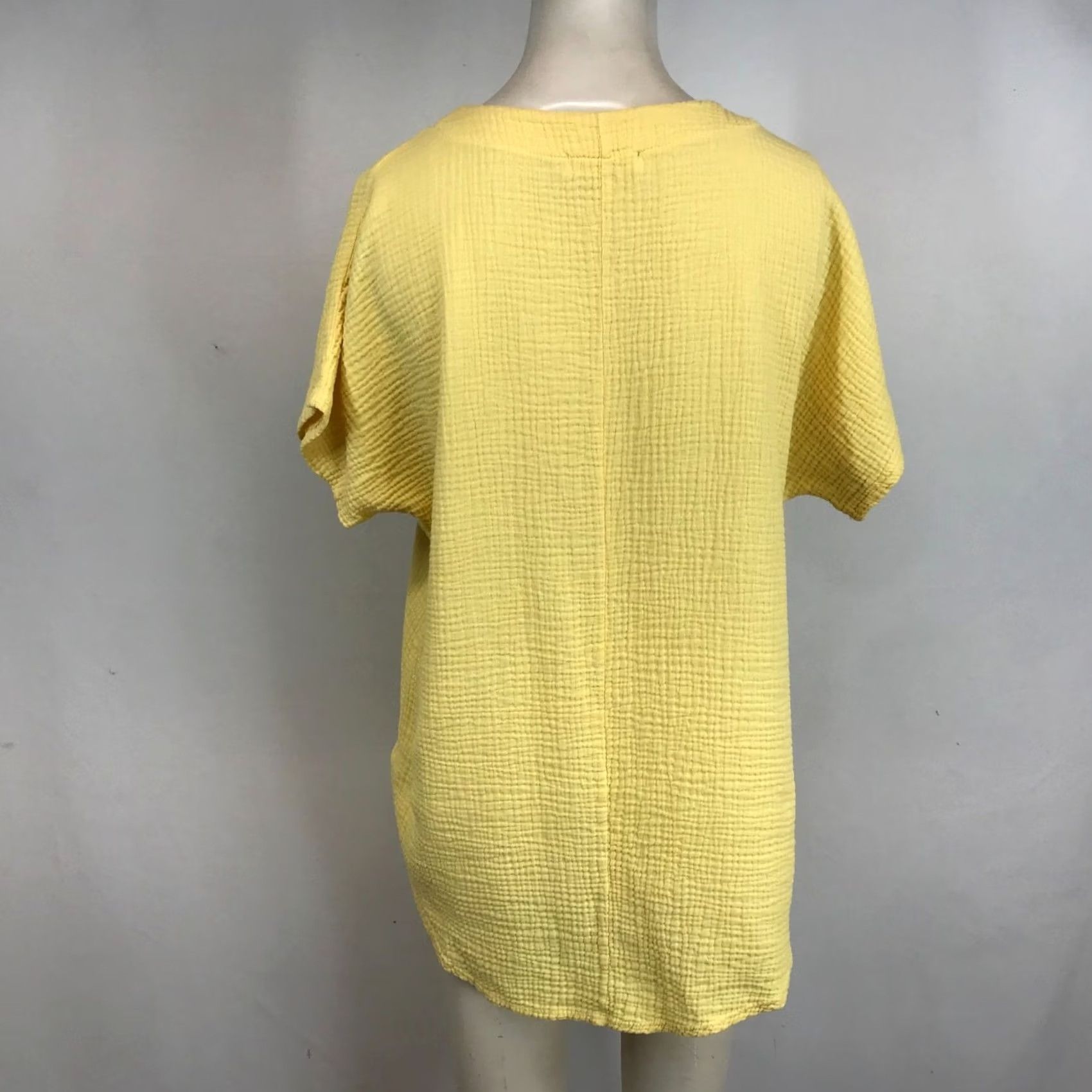 Vintage Jess & Jane Womens Small Yellow Short Sleeve V Neck Cotton Gauze Top Size S / US 4 / IT 40 - 5 Thumbnail