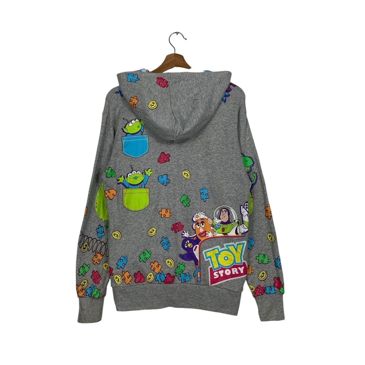 Disney Tokyo Disney Resort Toy Store Big Print Hoodie Size US S / EU 44-46 / 1 - 7 Thumbnail
