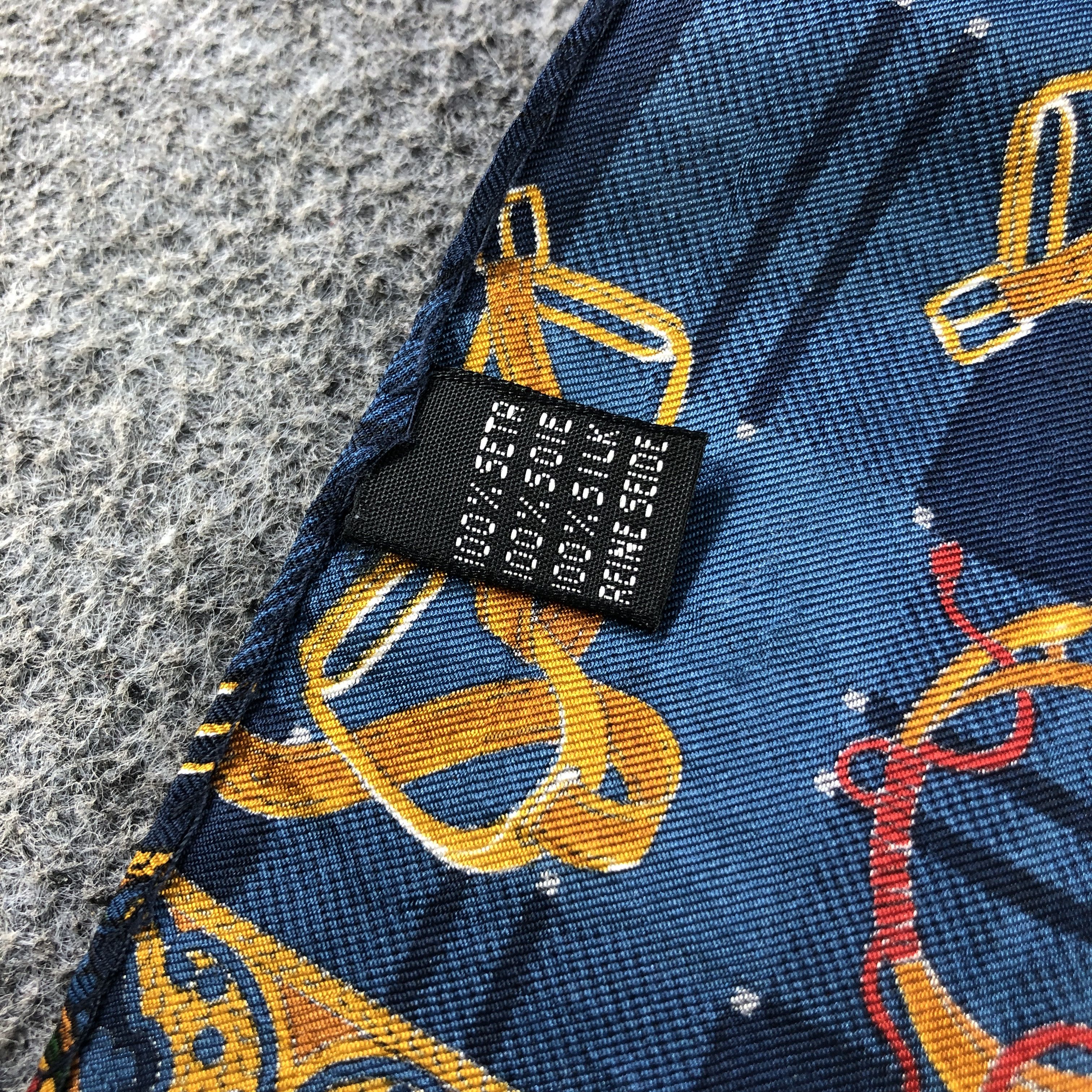 Japanese Brand Vintage Silk Scarf Muffler Stole V2903 Size ONE SIZE - 5 Thumbnail