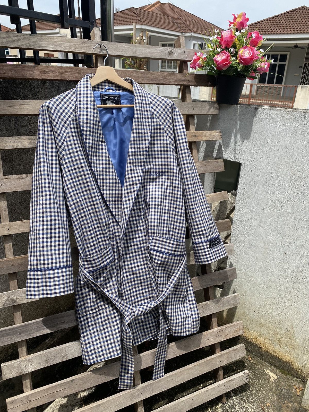Burberry 🔥 Rare 🔥 Burberrys Coat Gown Long Buttonless Logo Embroidery Size US L / EU 52-54 / 3 - 3 Thumbnail