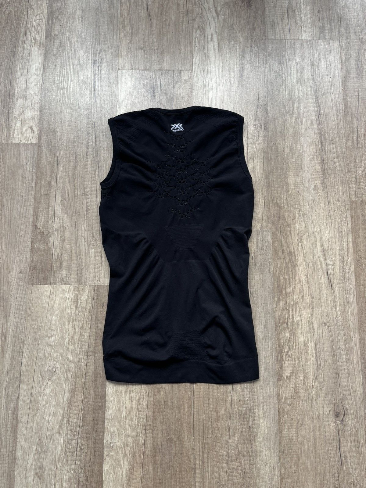 Other X-Bionic Men’s Sleeveless Compression Base Layer Top Black Size US XL / EU 56 / 4 - 5 Thumbnail