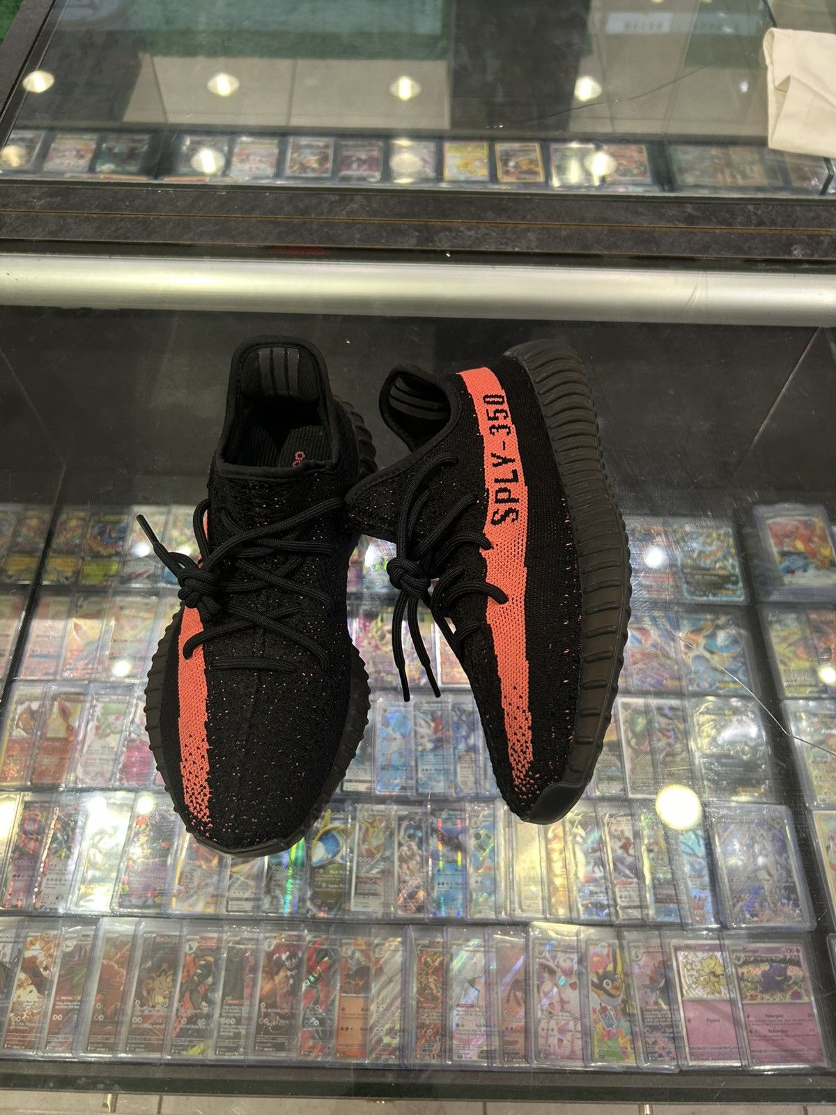 Dior Yeezy 350 core red Size US 8 / EU 41 - 1 Thumbnail