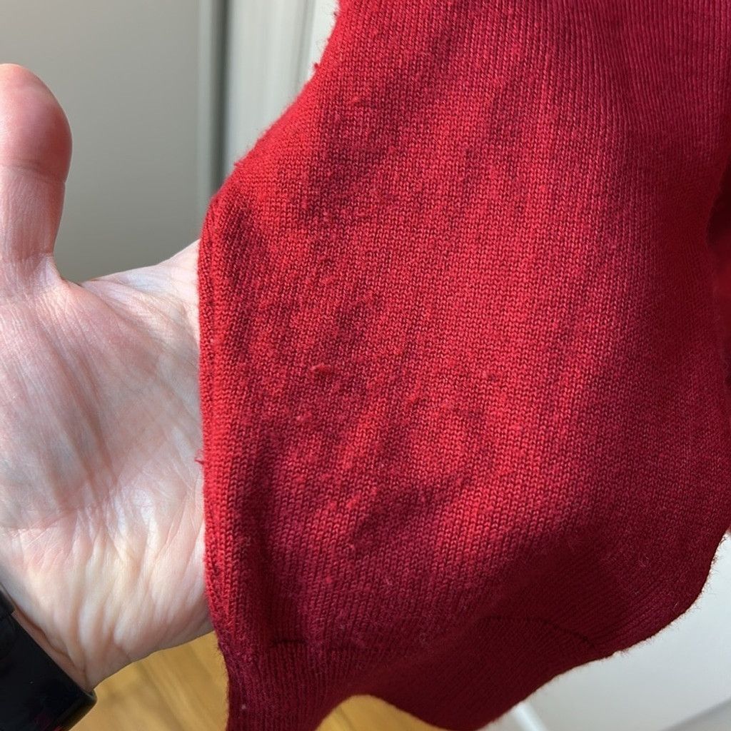 Britches Britches Merino Wool Blend Red V-Neck Sweater size large Size US L / EU 52-54 / 3 - 4 Thumbnail