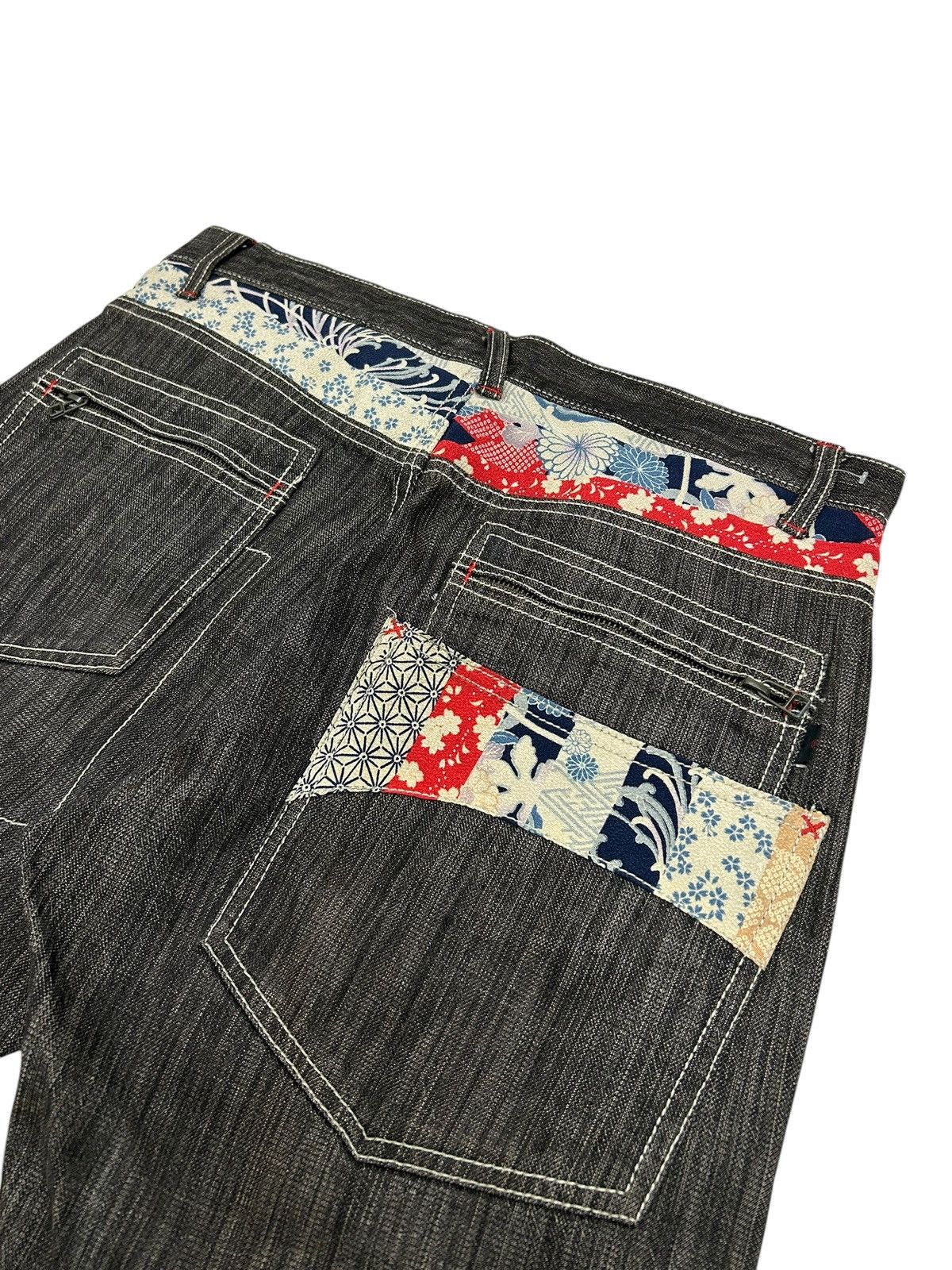 20471120 Wild Khakis Japanese Denim Karakuri Pocket Backside Sakura Size US 33 - 13 Thumbnail
