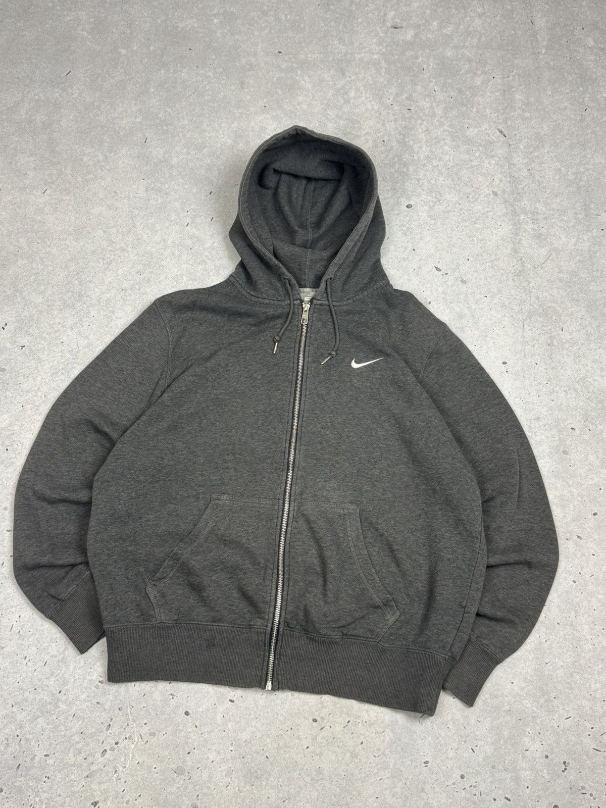 Nike Vintage Nike Small Swoosh Y2K Zip Hoodie Size US L / EU 52-54 / 3 - 3 Thumbnail