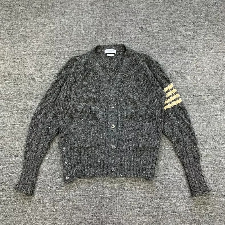 Thom Browne Thom Browne Gray wool sweater with coarse wool Size US L / EU 52-54 / 3 - 1 Thumbnail