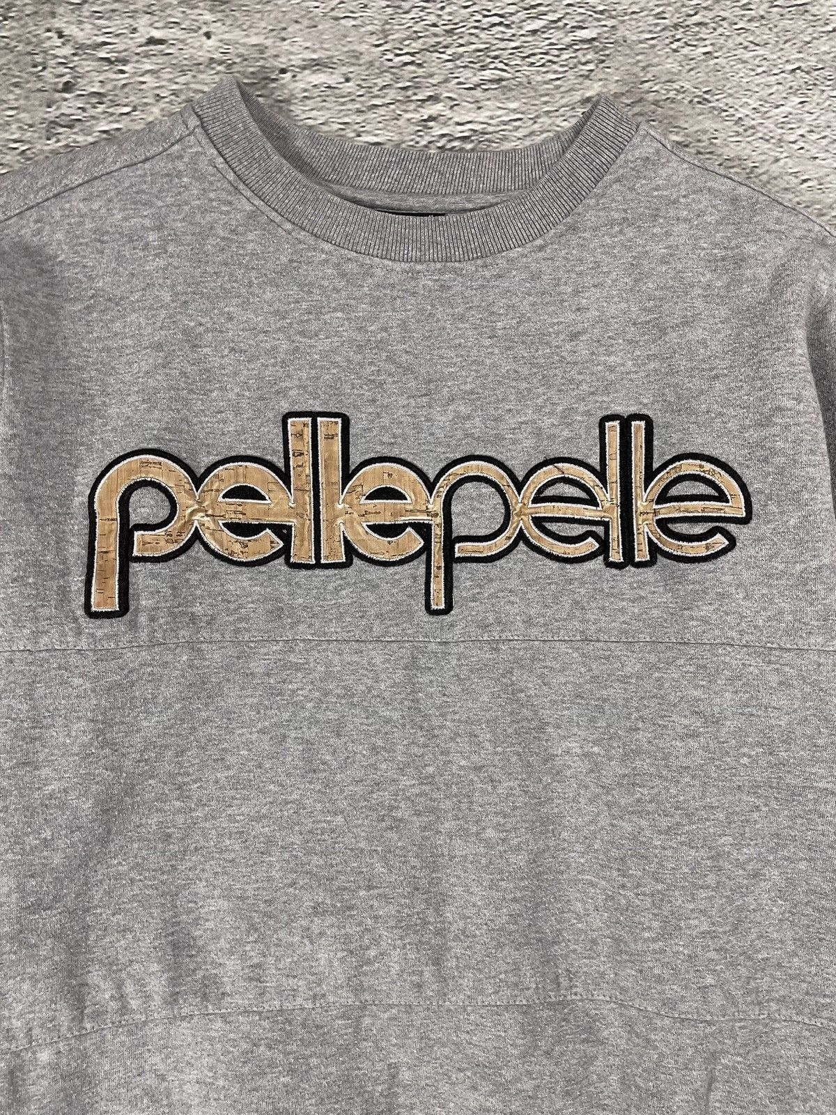Pelle Pelle Pelle Pelle sweatshirt big logo 90s beige grey crewneck Size US S / EU 44-46 / 1 - 2 Thumbnail