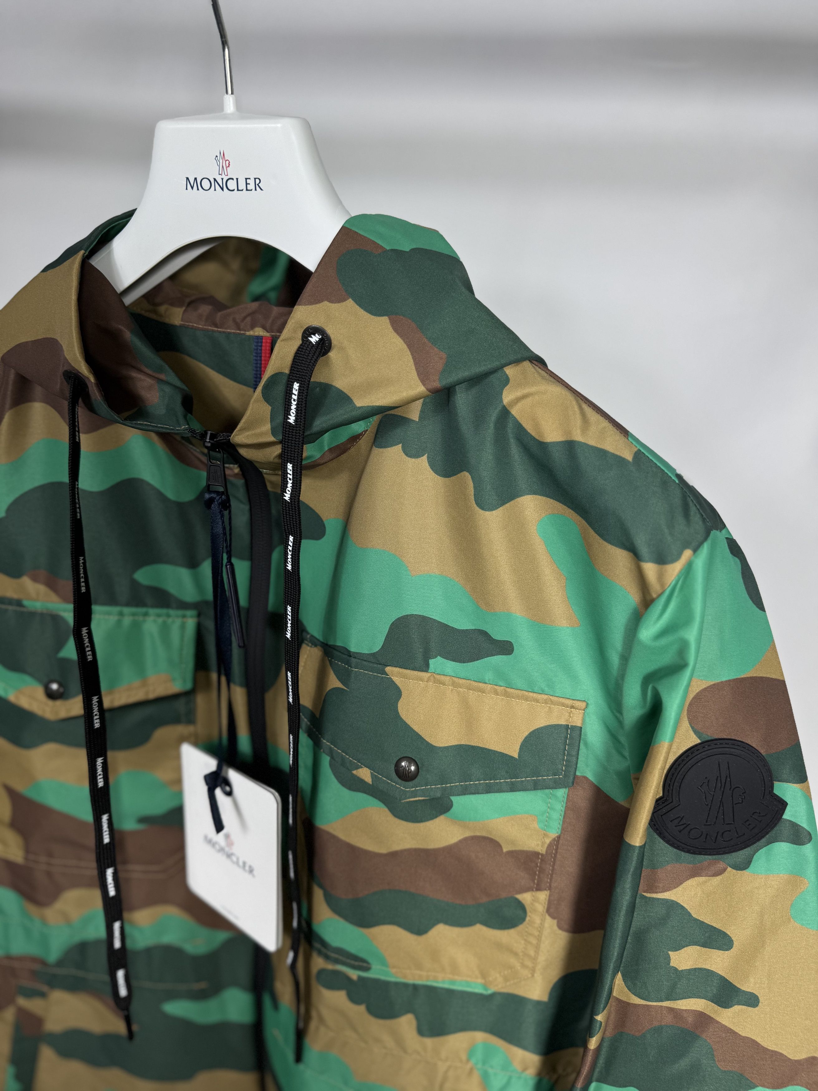 Moncler Moncler Carion Camo Jacket Size US XL / EU 56 / 4 - 2 Thumbnail