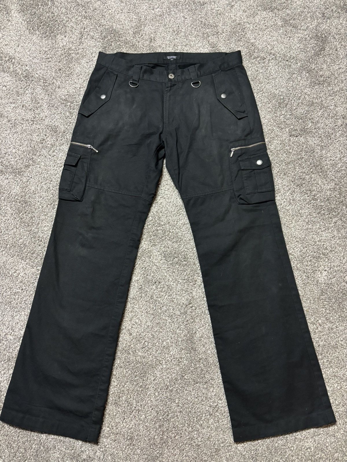 Burberry multi-cargo pants