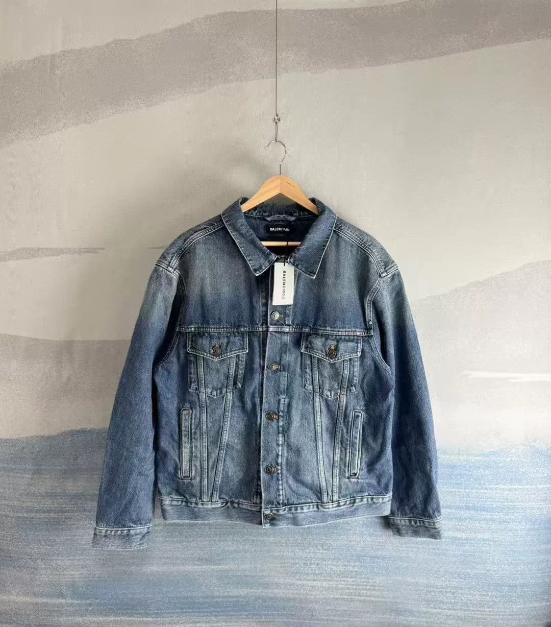 Balenciaga Balenciaga Light Blue Denim Jacket Size US L / EU 52-54 / 3 - 1 Thumbnail