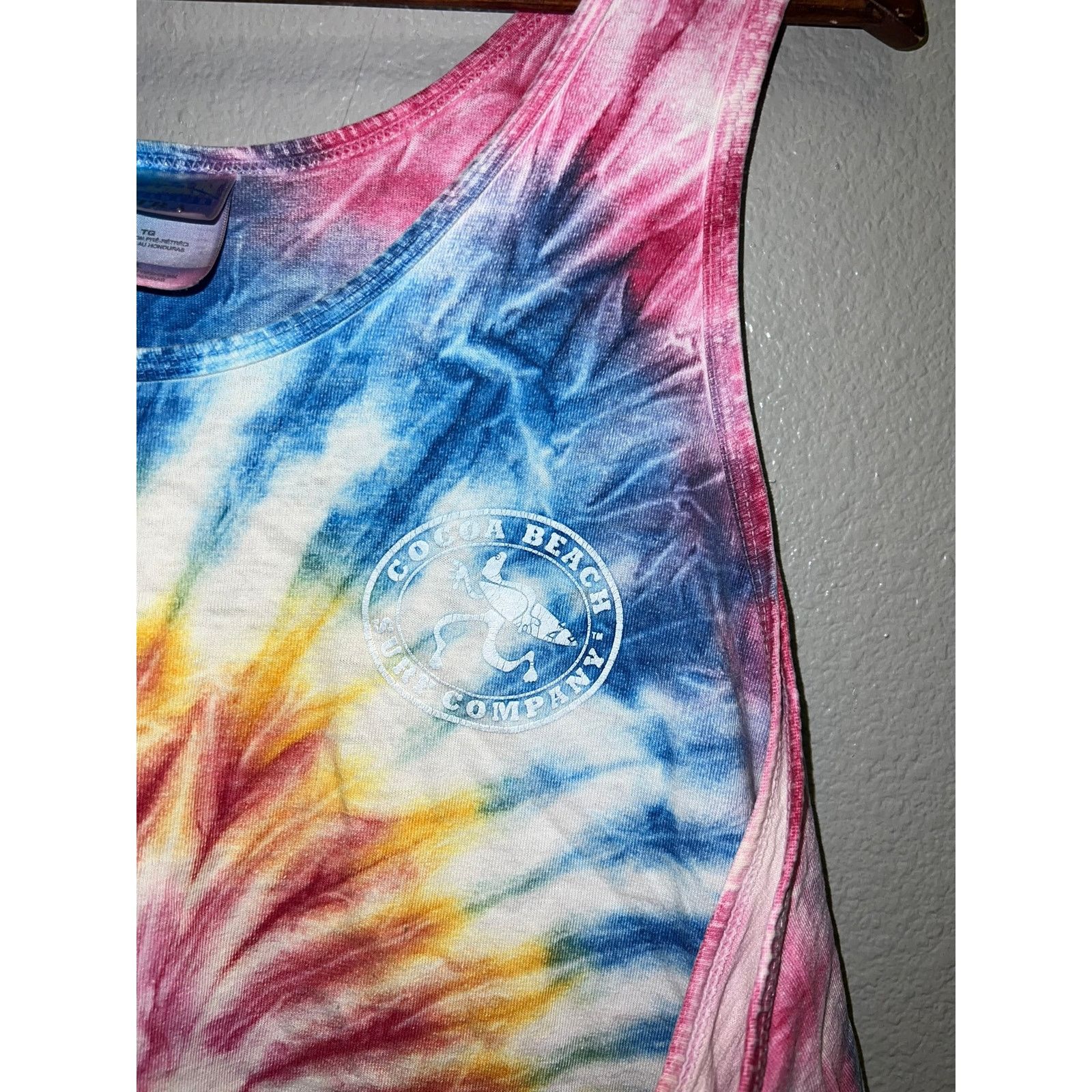 Gildan Vintage Cocoa Beach Surf Company Shirt Tie Dye Tank Tee 90s Size US XL / EU 56 / 4 - 3 Thumbnail