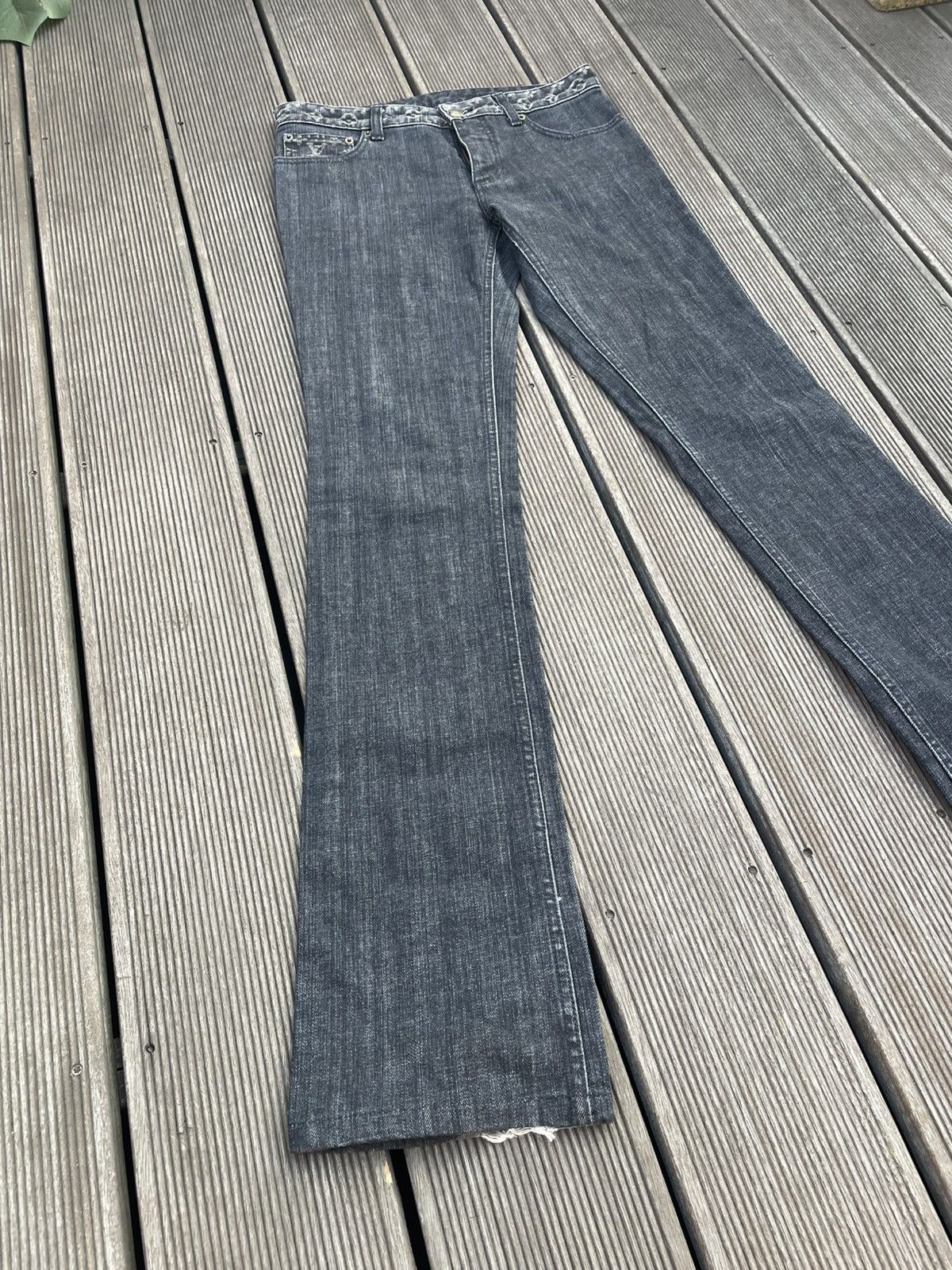Louis Vuitton Louis Vuitton LV pants vintage logo jean pants monogram Size 26" / US 2 / IT 38 - 4 Thumbnail