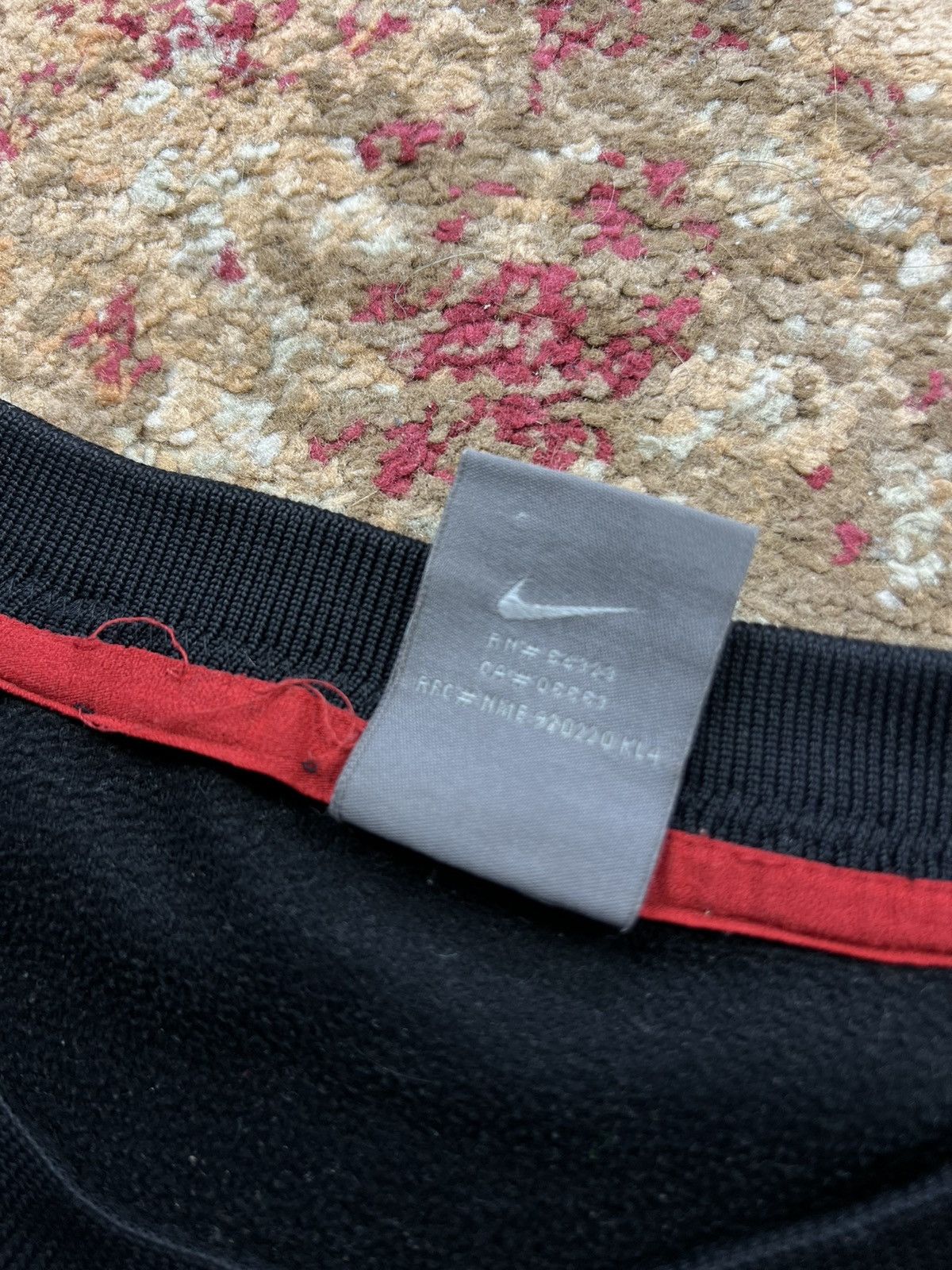 Nike × Vintage 90’s NIKE ATHLETIC RETRO CREWNECK BIG CENTR LOGO Y2K 90’s Size US L / EU 52-54 / 3 - 6 Thumbnail