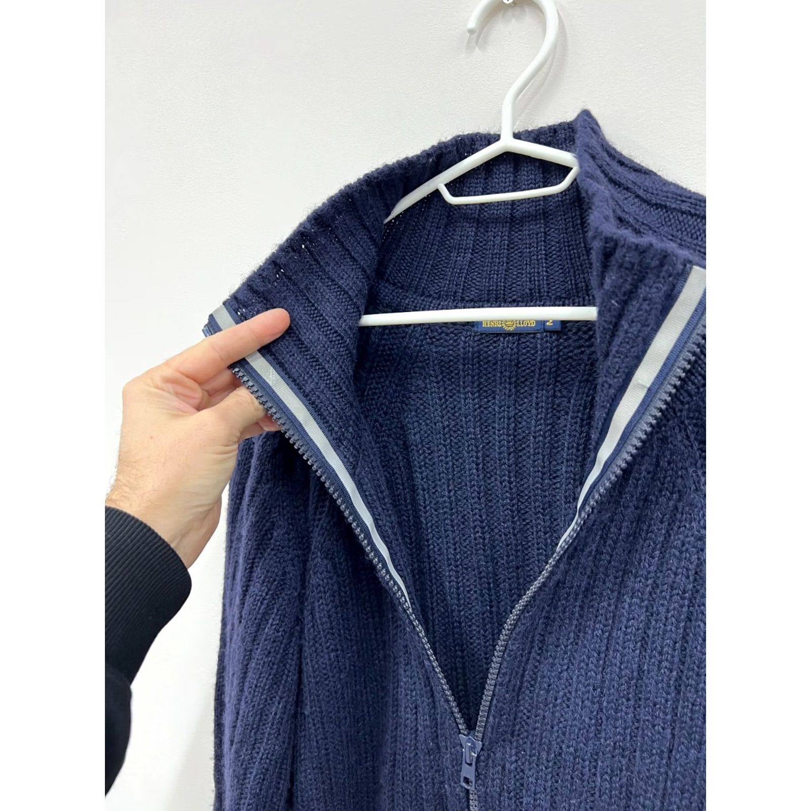 Henri Lloyd VINTAGE Henri Lloyd Wool Knitted Cardigan Sweater M Blue Mens Regular Size M Cardigan Wool Knitted Vintage Men Size US M / EU 48-50 / 2 - 4 Thumbnail