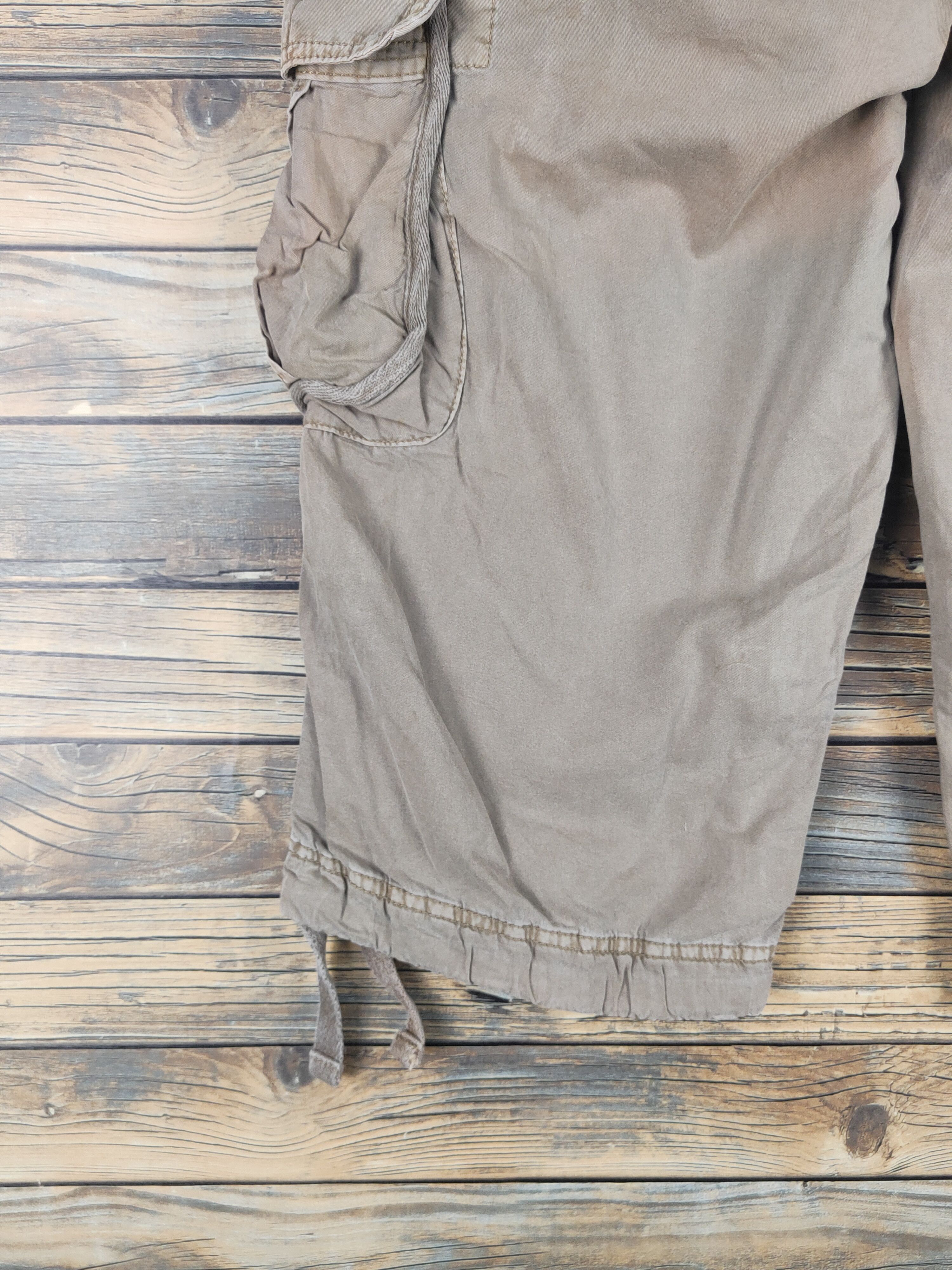 Japanese Brand DL Uniqlo Beige Multipocket Short Pants #1522 Size US 32 / EU 48 - 9 Thumbnail