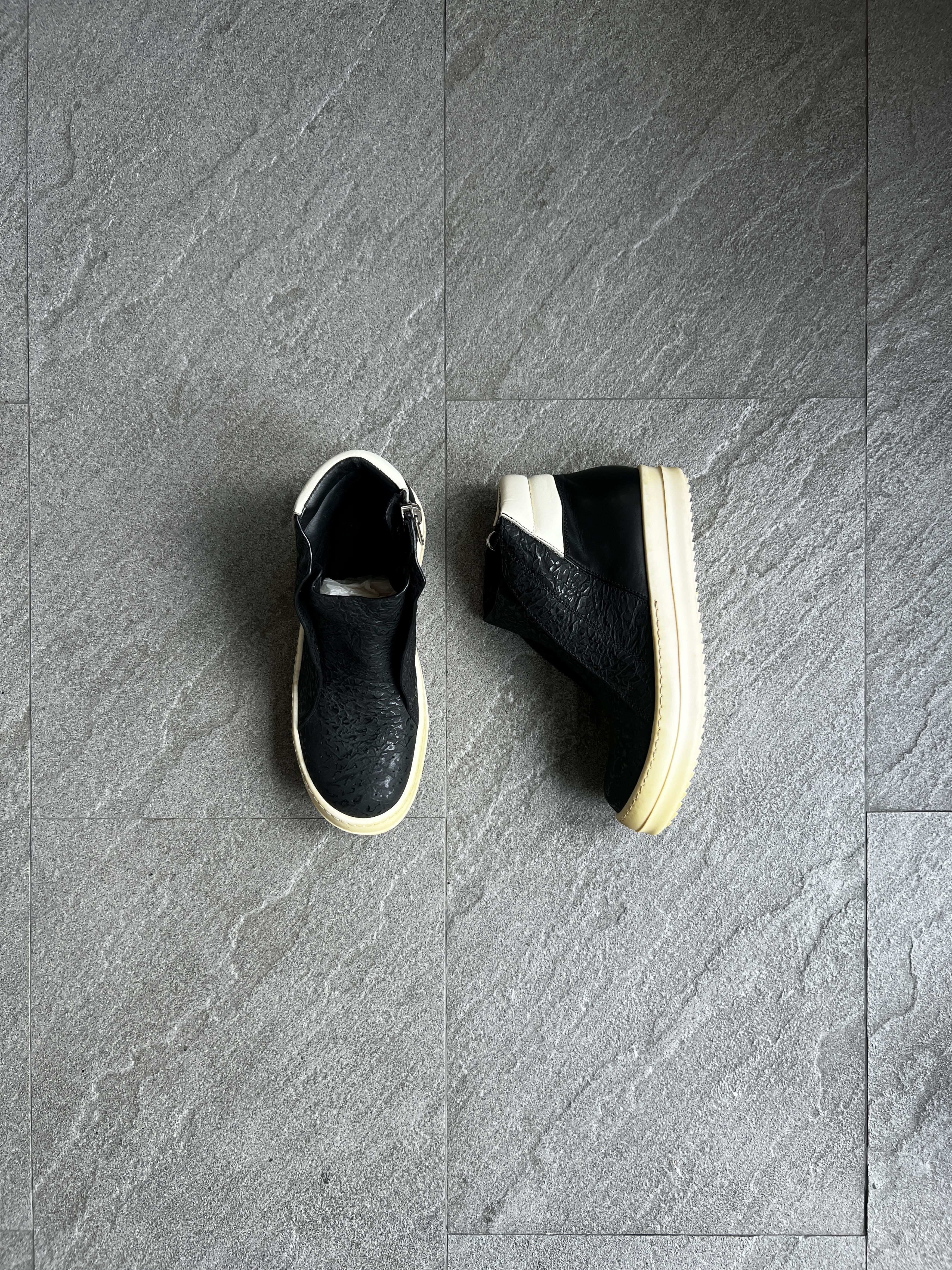 Rick Owens Rick Owens Leather Slip On Sneakers Black Milk EU40 Size US 7 / EU 40 - 2 Thumbnail