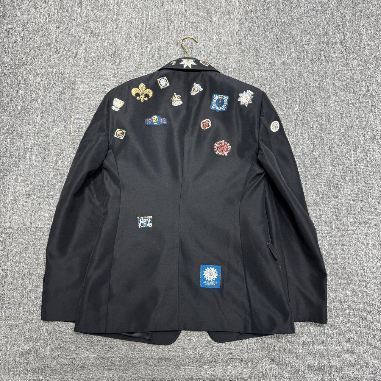Alexander McQueen embroidered badge suit jacket by alexander mcqueen. Size US L / EU 52-54 / 3 - 2 Thumbnail