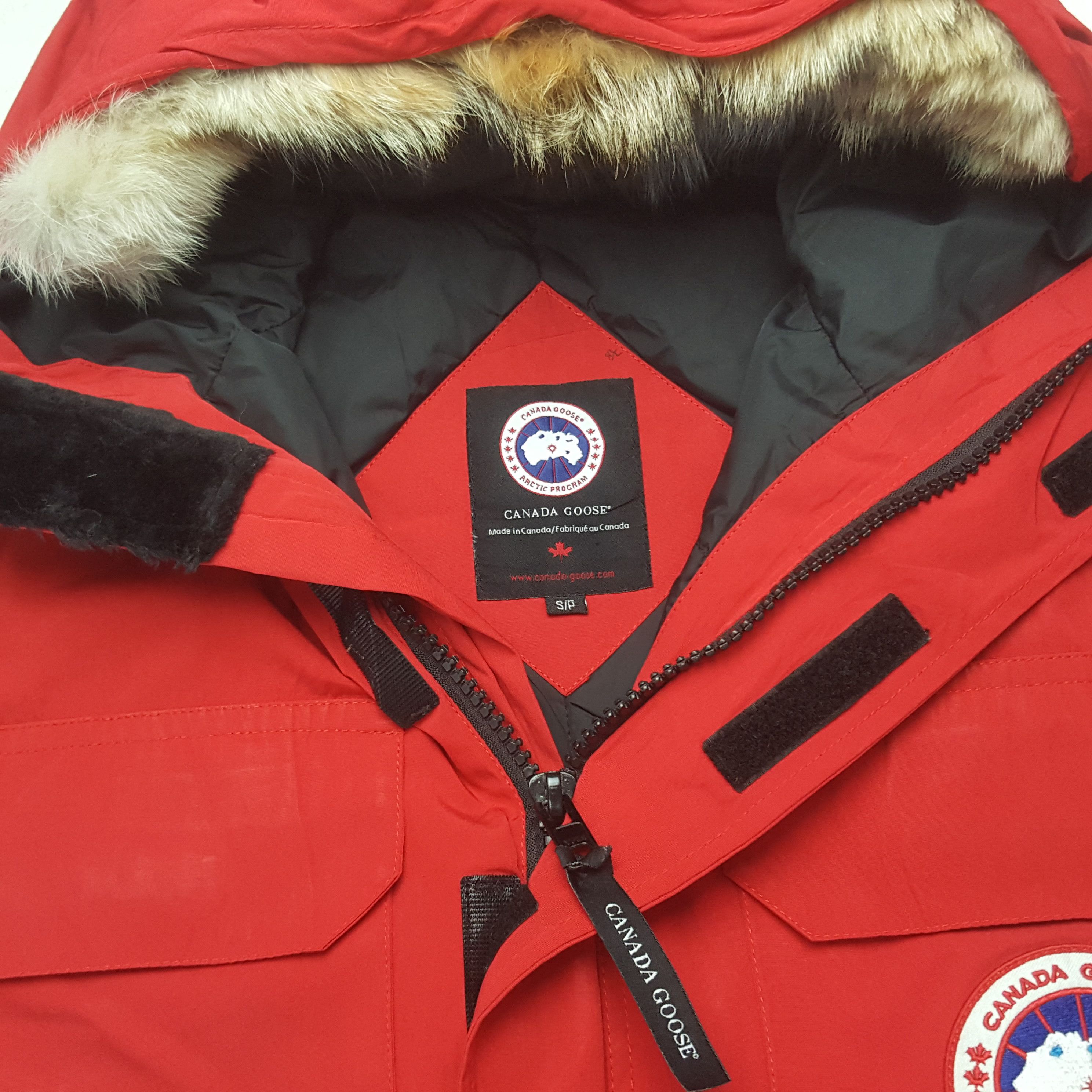 Other Canada Goose Puffer Parka Jacket Fur Hoodie Size US S / EU 44-46 / 1 - 4 Thumbnail