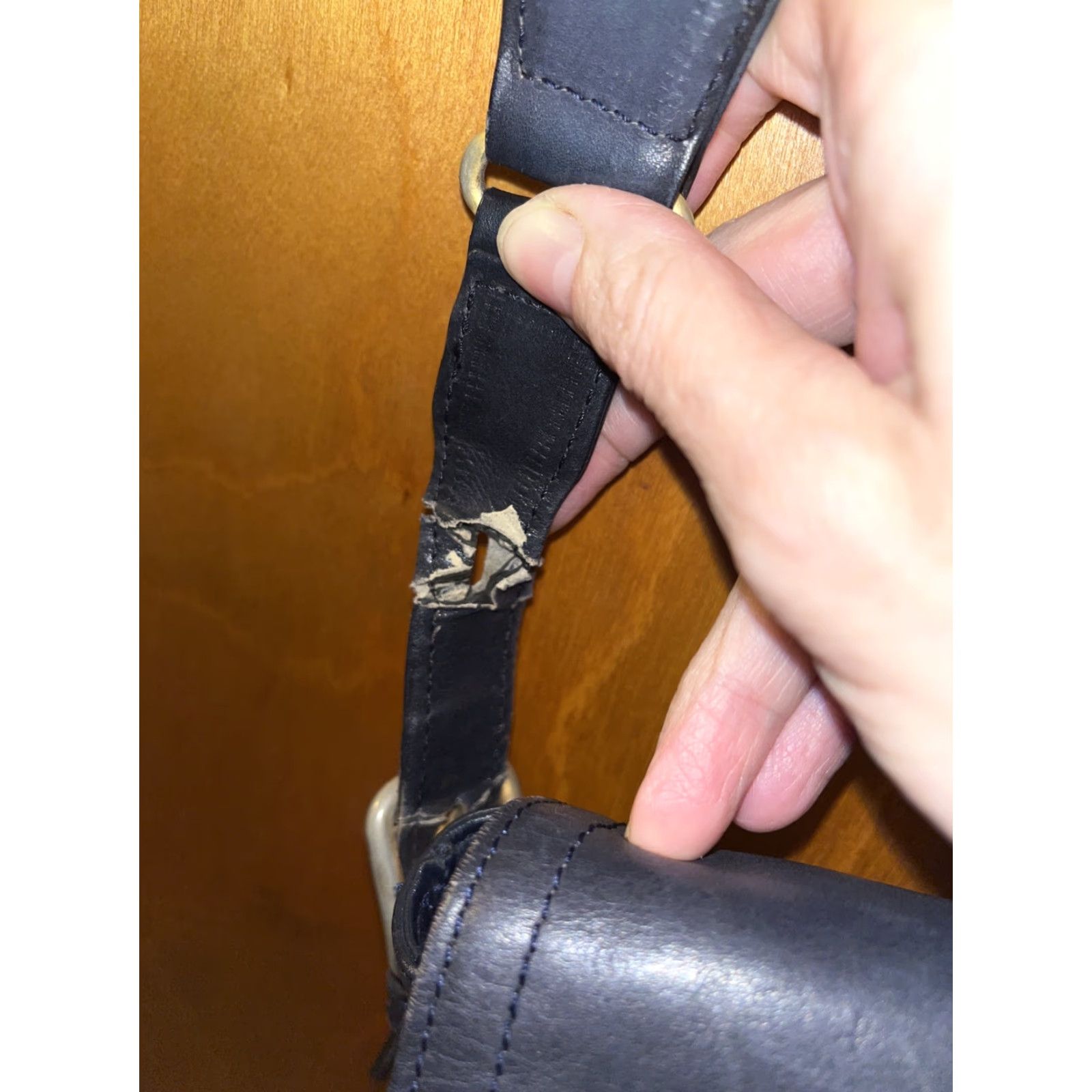 Yves Saint Laurent VINTAGE Yves Saint Laurent Dark Blue Leather Purse Made In Paris Satchel/Top Handle Bag Women Medium Size ONE SIZE - 5 Thumbnail