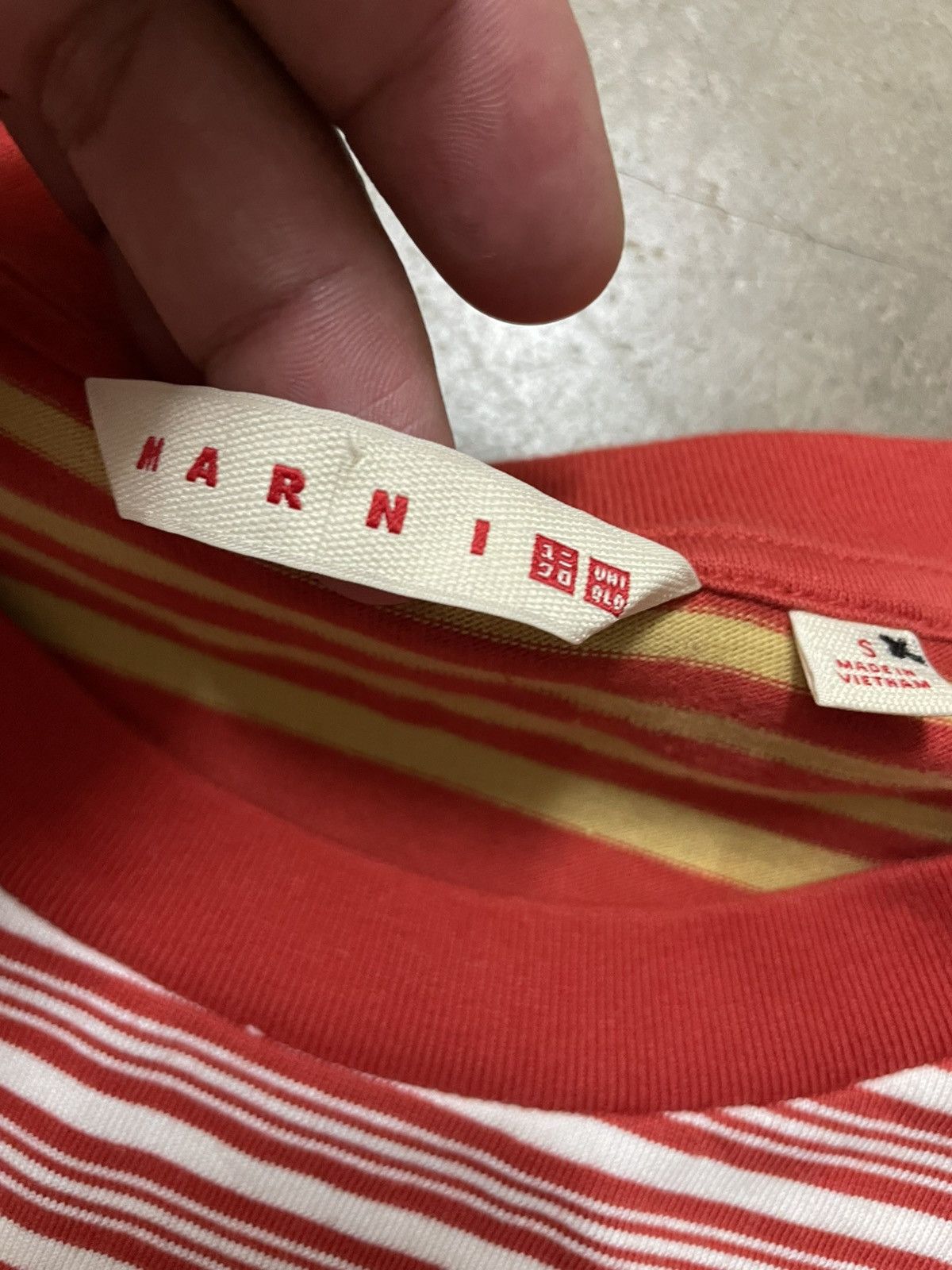 Marni × Uniqlo Marni x Uniqlo Tshirt Striped Design Size US S / EU 44-46 / 1 - 5 Thumbnail