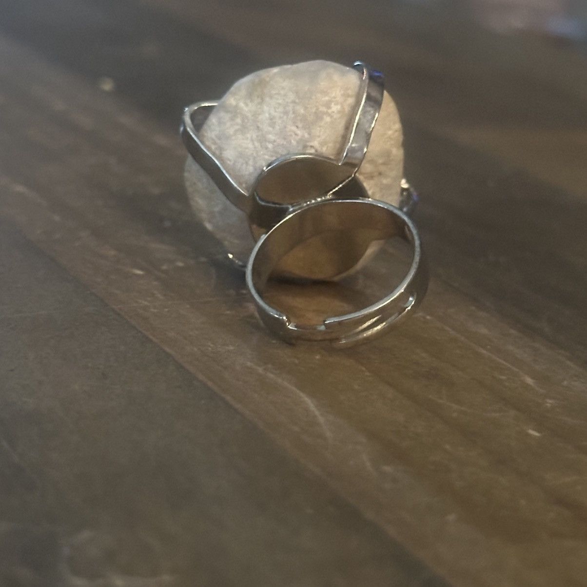 Vintage Vintage white druzy geode quartz statement ring Size ONE SIZE - 6 Thumbnail