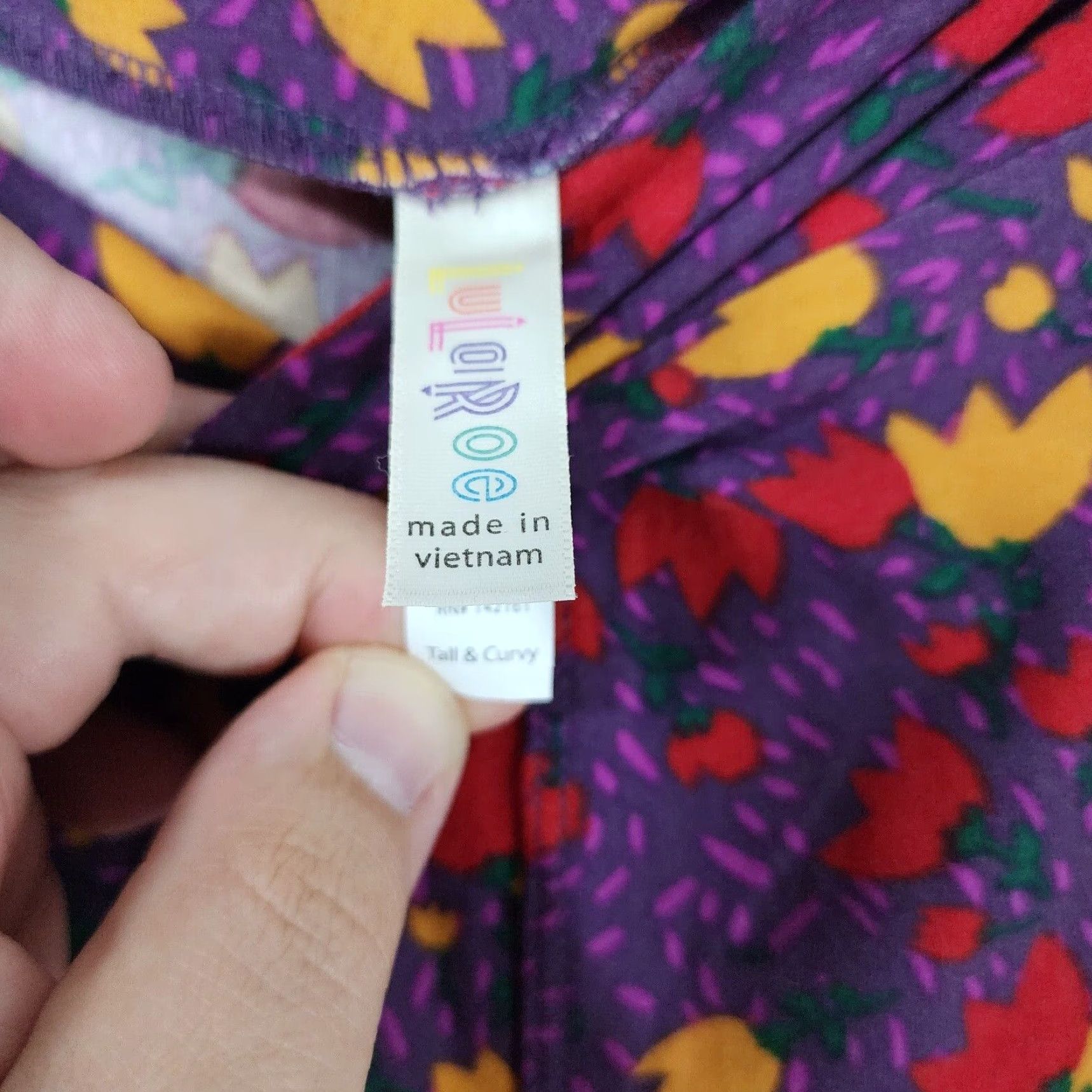 Vintage VINTAGE LuLaRoe Womens Leggings Ankle Tall XL Purple Floral 90s Womens Size 40" / US 18 - 3 Thumbnail
