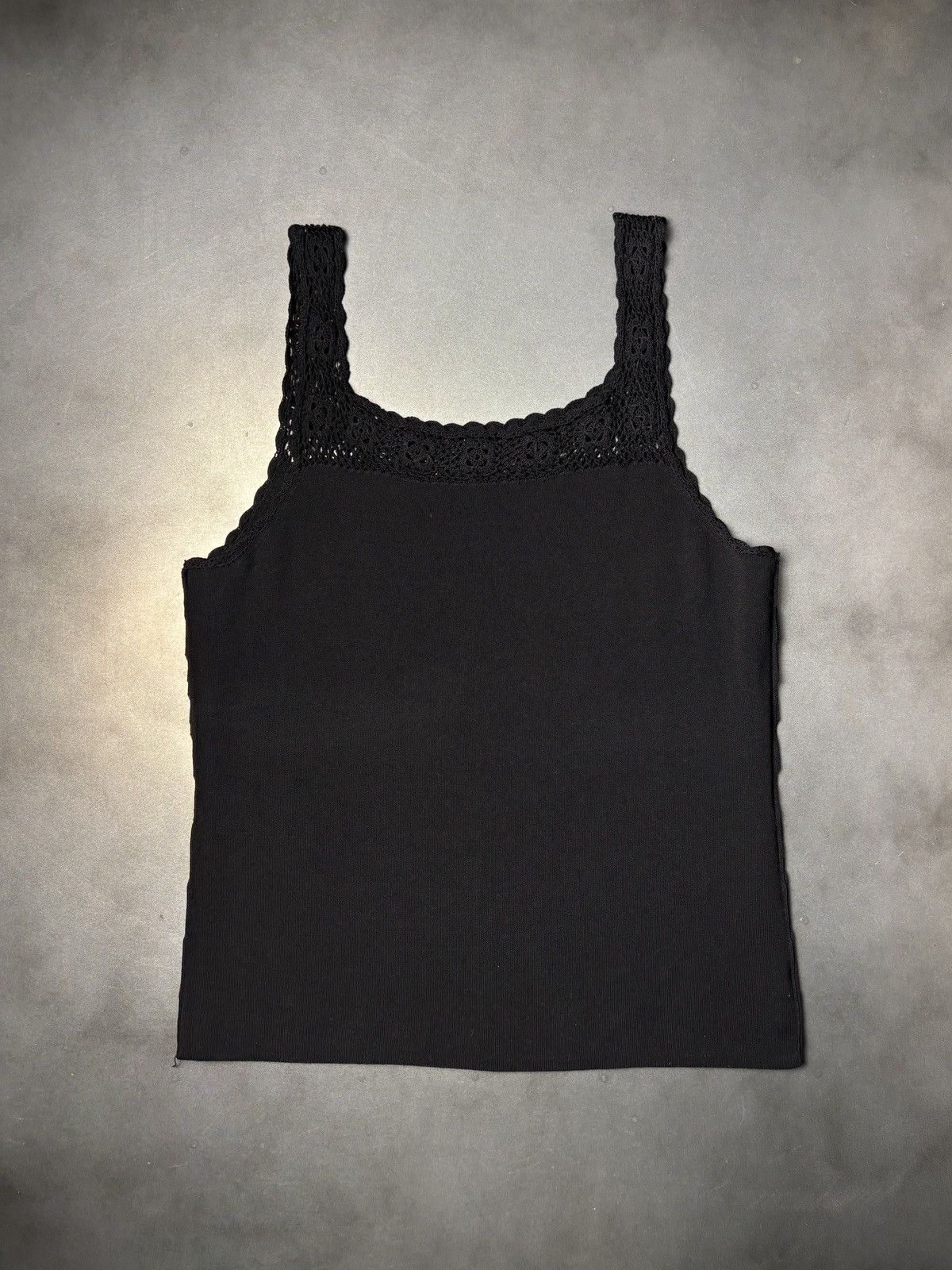 Vintage Y2K Tank Top Vintage Lace Trim Sleeveless Shirt 2000s Wife B Size M / US 6-8 / IT 42-44 - 1 Thumbnail