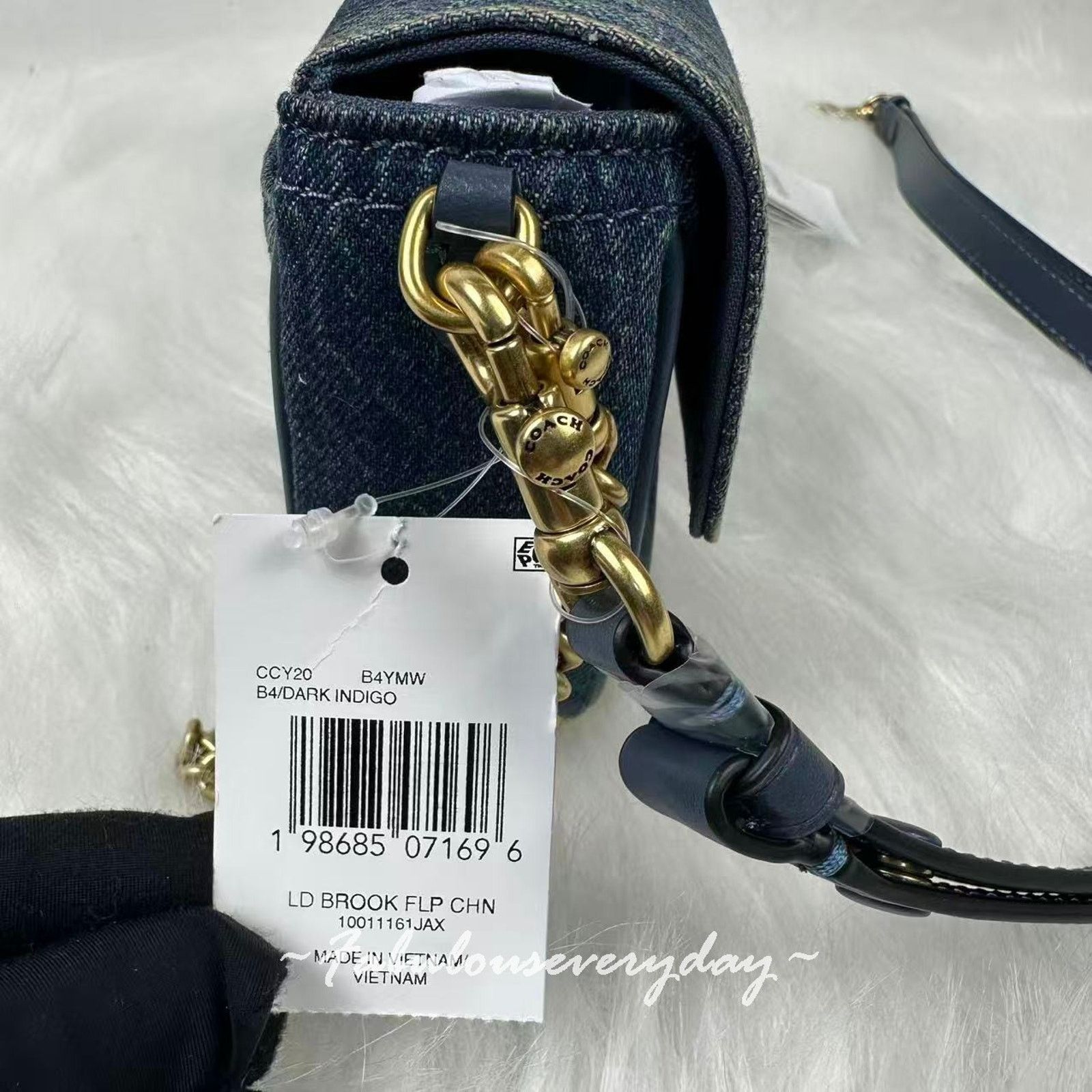 Coach Coach Brook Flap Chain In Loved Denim Shoulder Bag Gold/Blue Size ONE SIZE - 6 Thumbnail