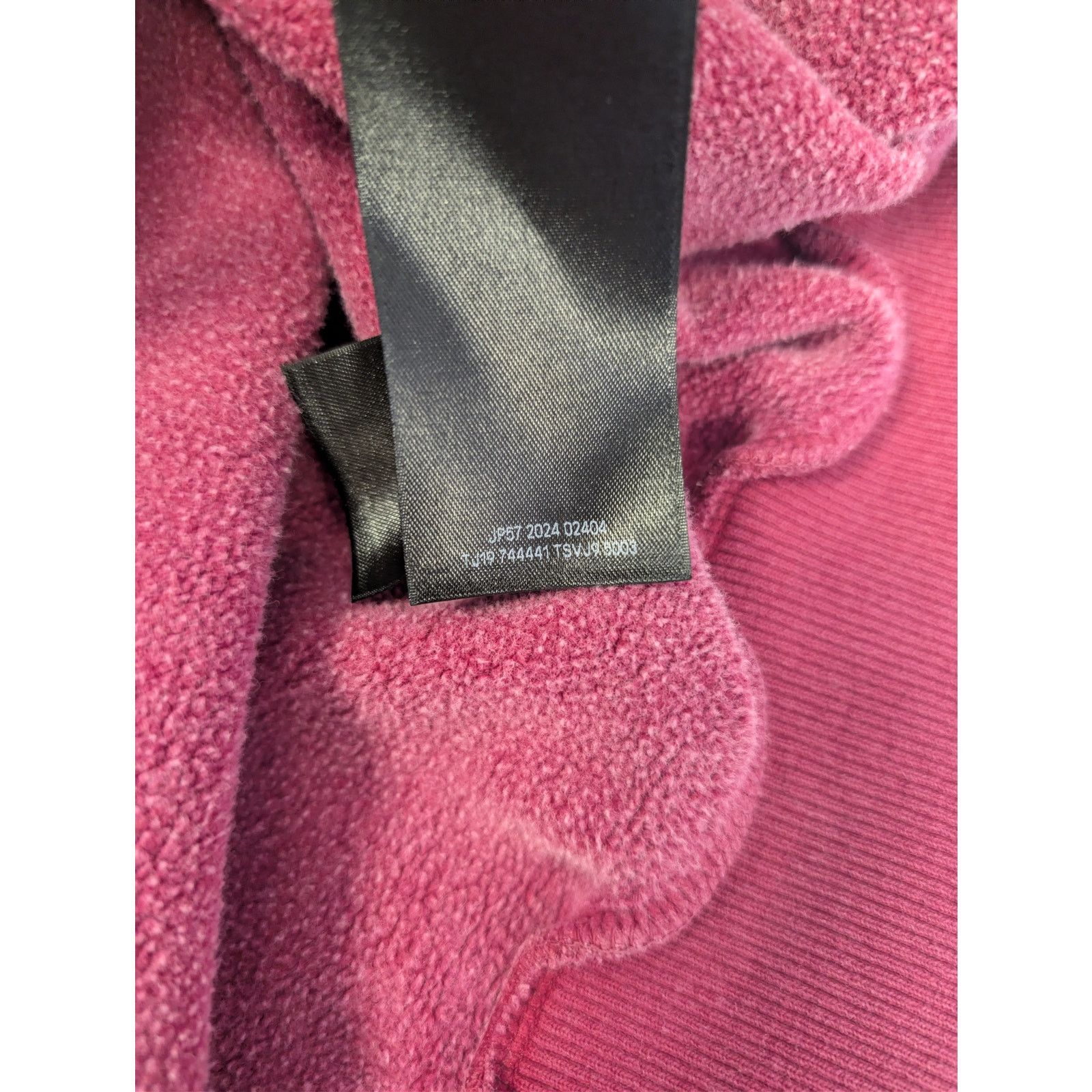 Balenciaga o1rshd1 Tape Type Ripped Pocket Hoodie in Raspberry Size US S / EU 44-46 / 1 - 17 Thumbnail
