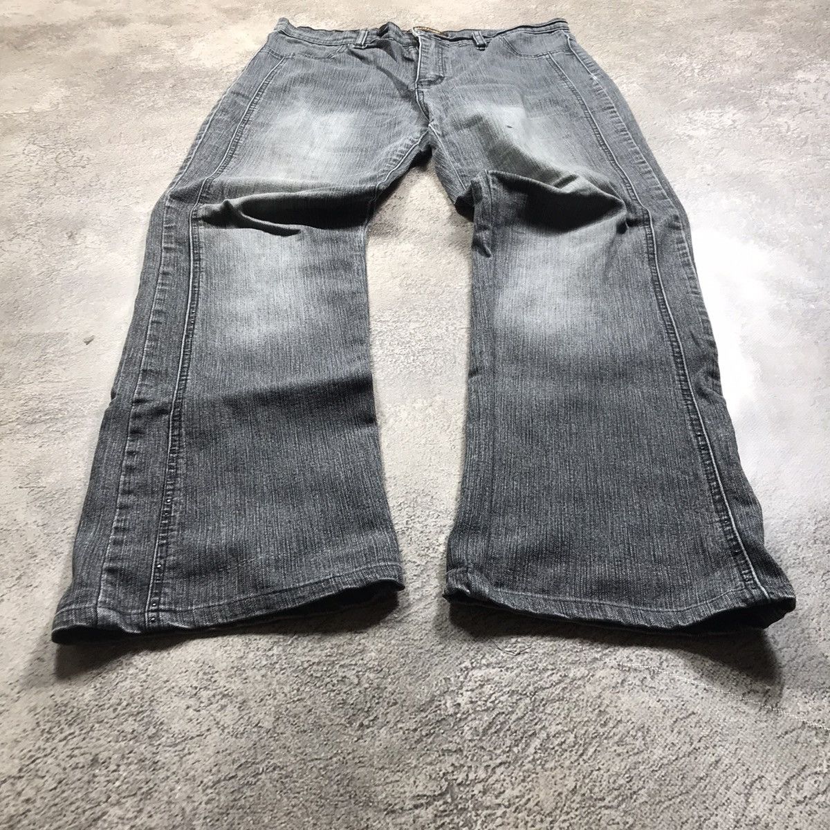Vintage Vintage 90s Thrashed Distressed Low Rise Flared Jeans Grunge Size US 32 / EU 48 - 1 Thumbnail