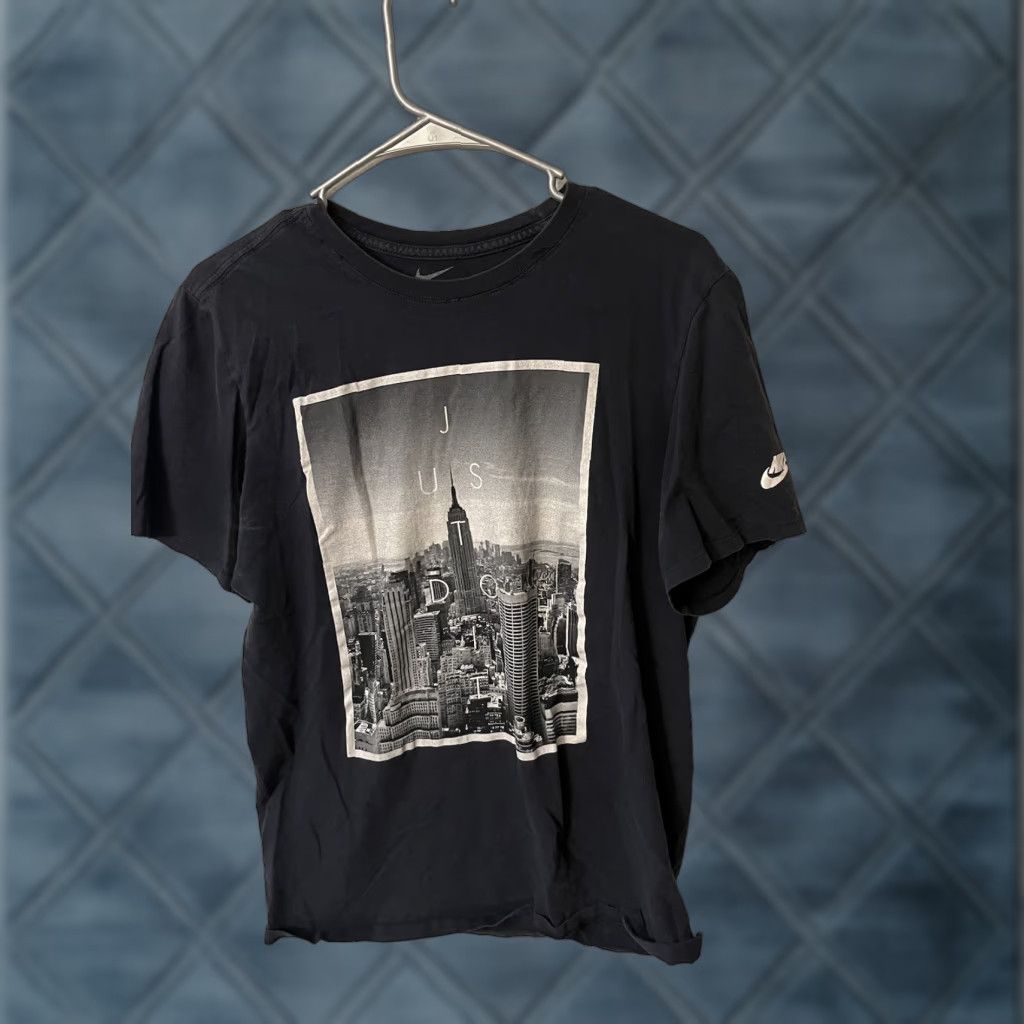 Nike Nike Tee Athletic T-Shirt Mens Black Medium Short Sleeve Logo Graphic Dri-Fit Nike Elite Size US M / EU 48-50 / 2 - 1 Thumbnail