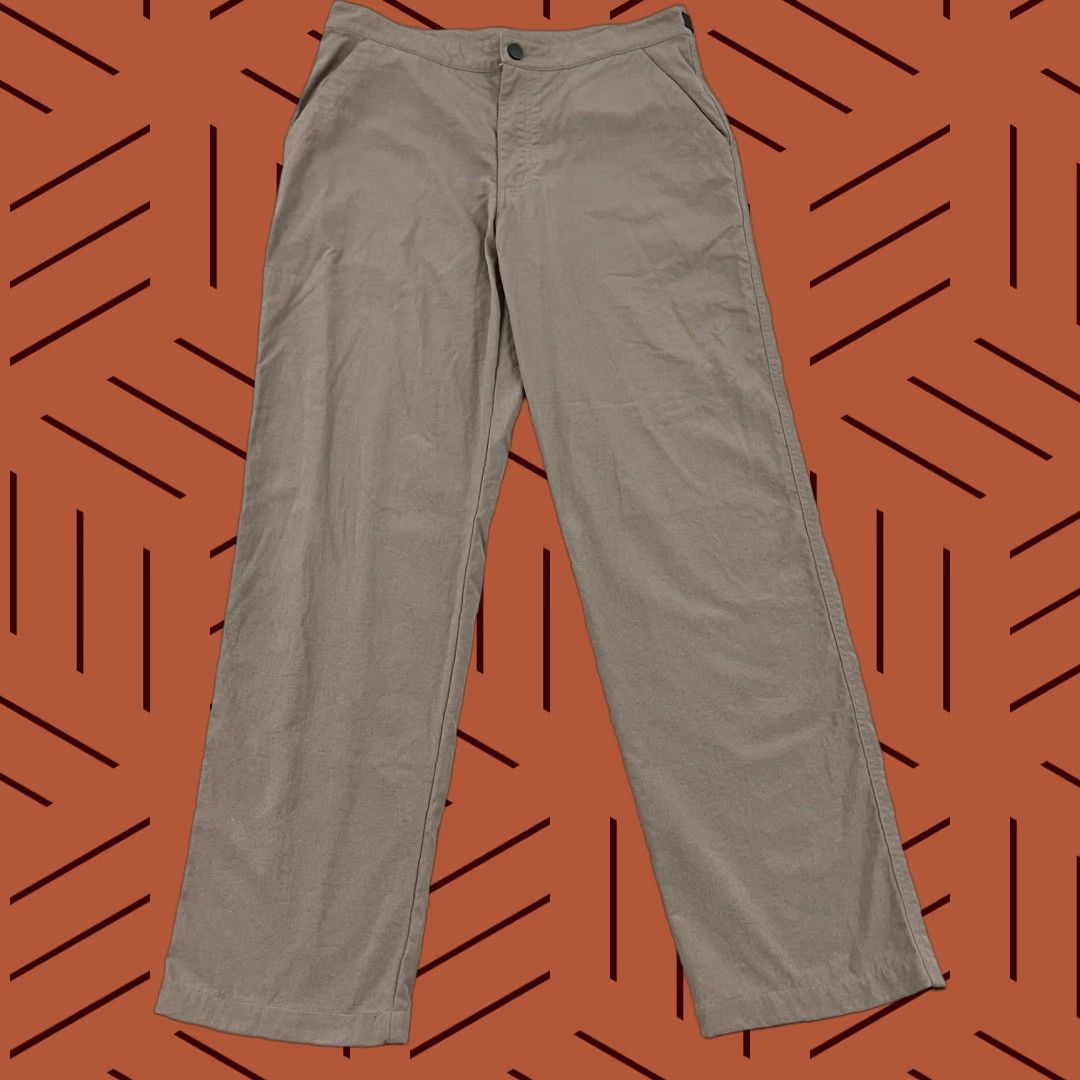 Patagonia Patagonia Pants Women Size 12 32x31 Brown Hiking Outdoor Belted Pockets Nylon Womens Size 34" / US 12 / IT 48 - 1 Thumbnail