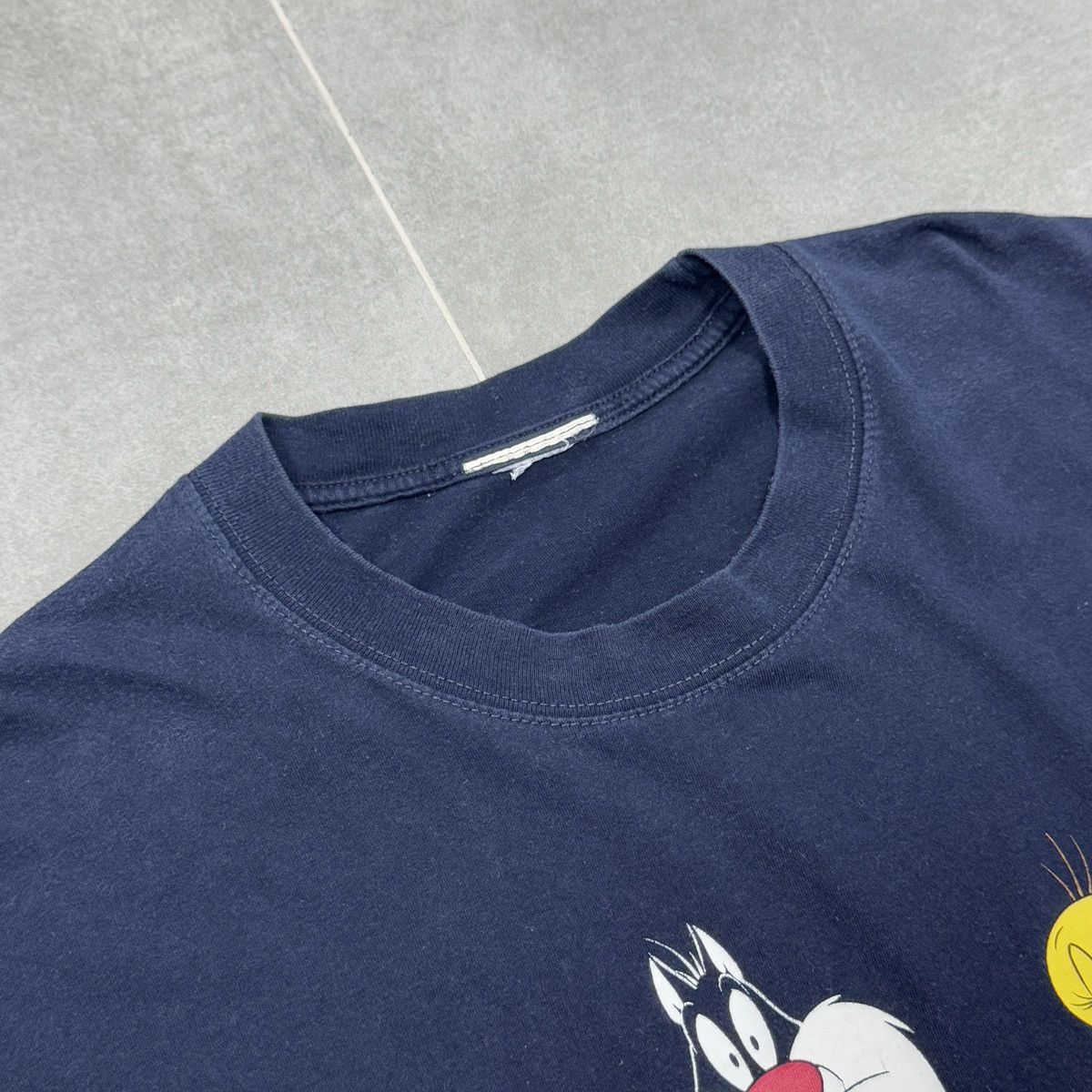 Vintage × Warner Bros Vintage Warner Bros. 1998 Sylvester&Tweety T-Shirt Size L Size US L / EU 52-54 / 3 - 9 Thumbnail